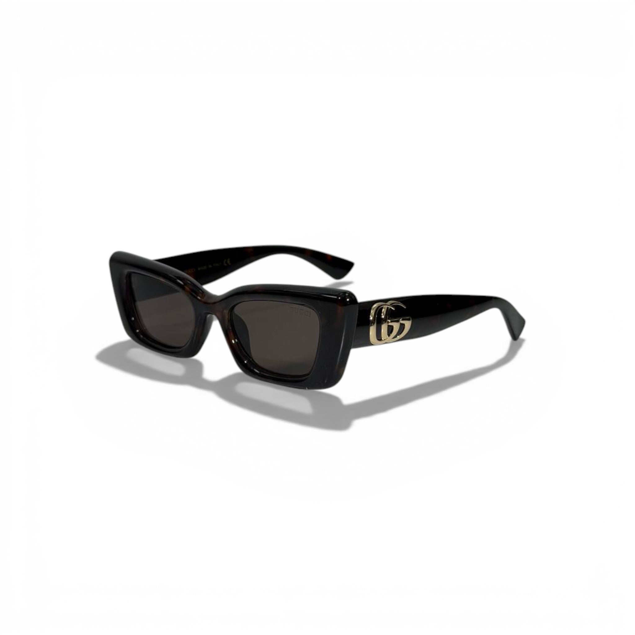 Gucci Rectangular Sunglasses Dark Lenses Iconic GG Luxury 🕶️🖤✨