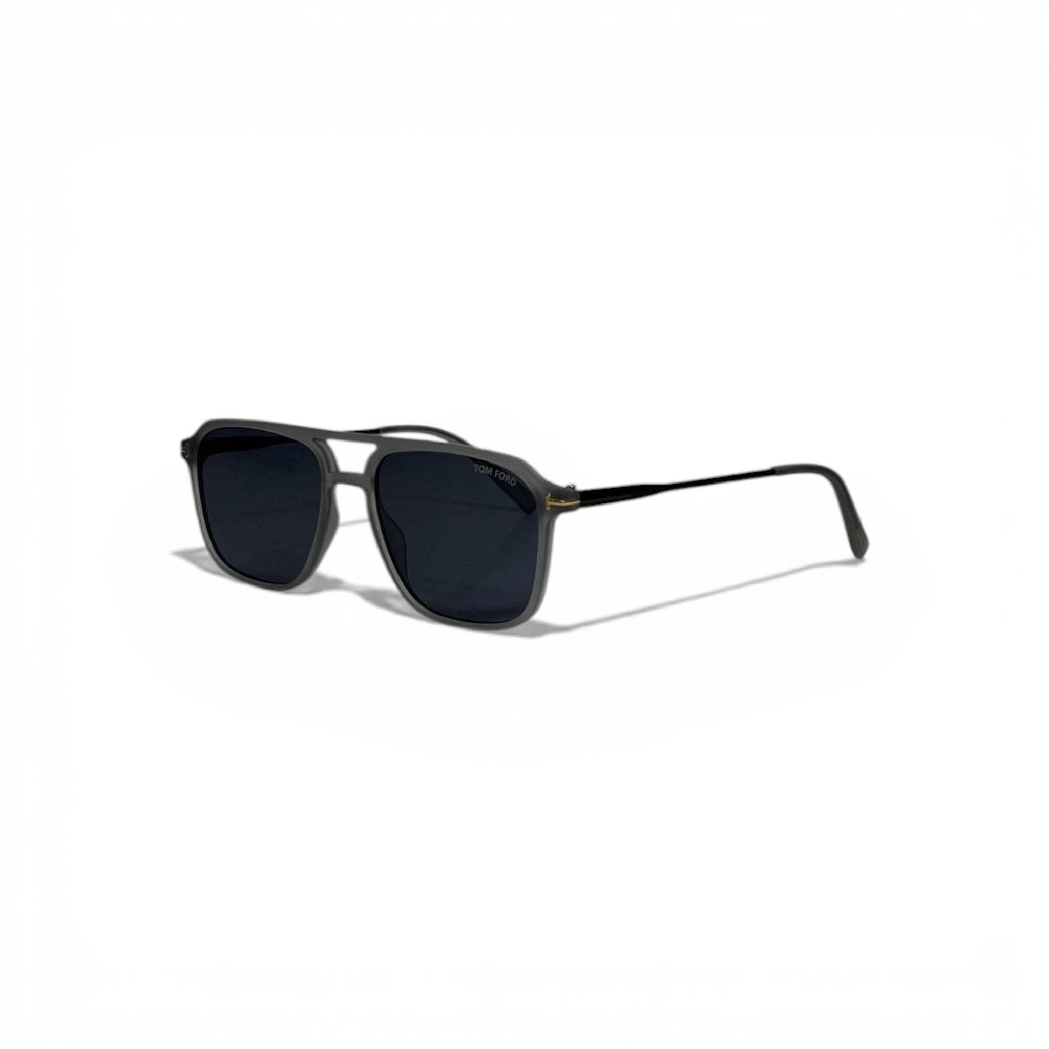 🕶️ TOM FORD Square Sunglasses – Matte Black Frame & Dark Lenses 🕶️