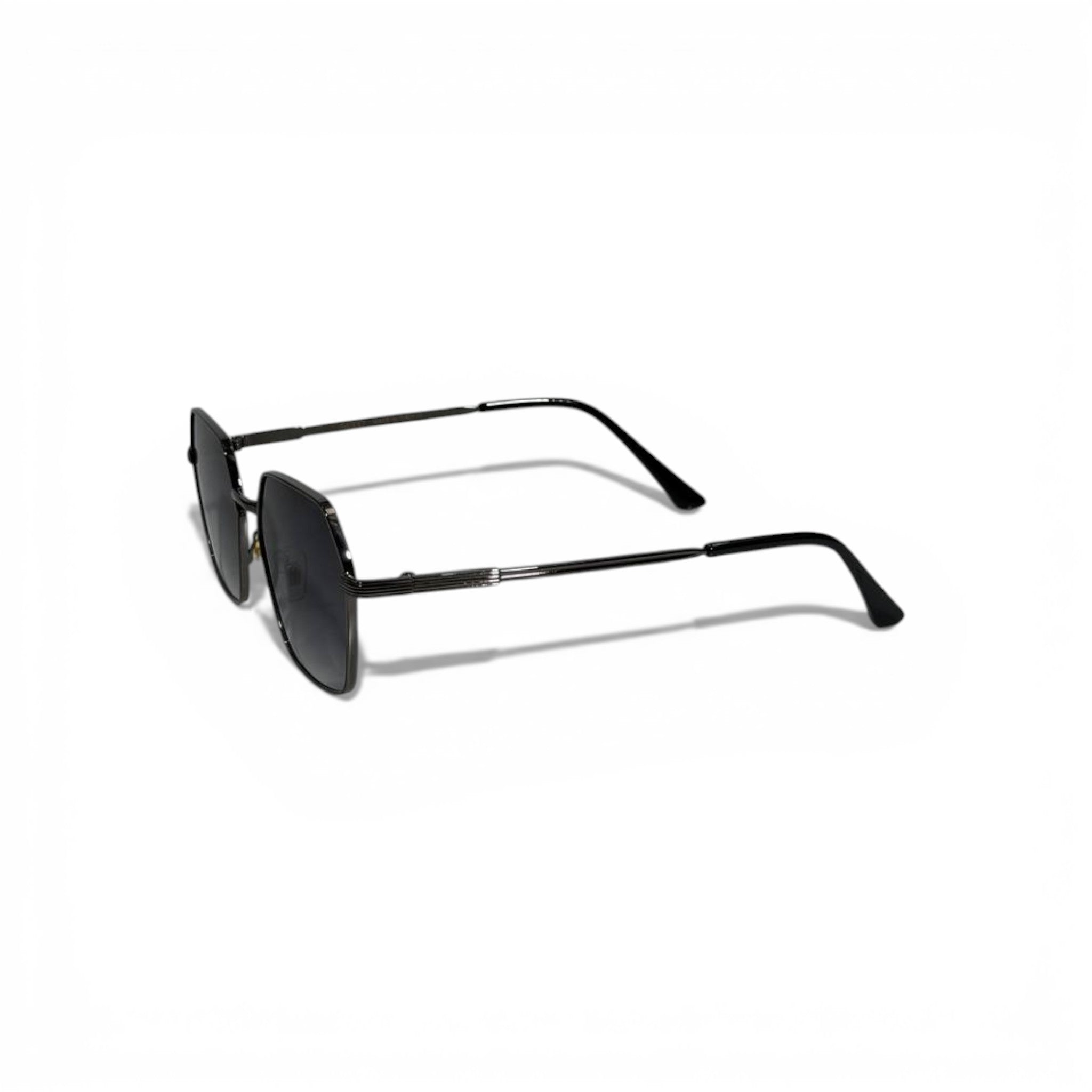 🕶️ Gucci Luxury Square Black Sunglasses – Minimal Metal Frame | Iconic Designer Eyewear