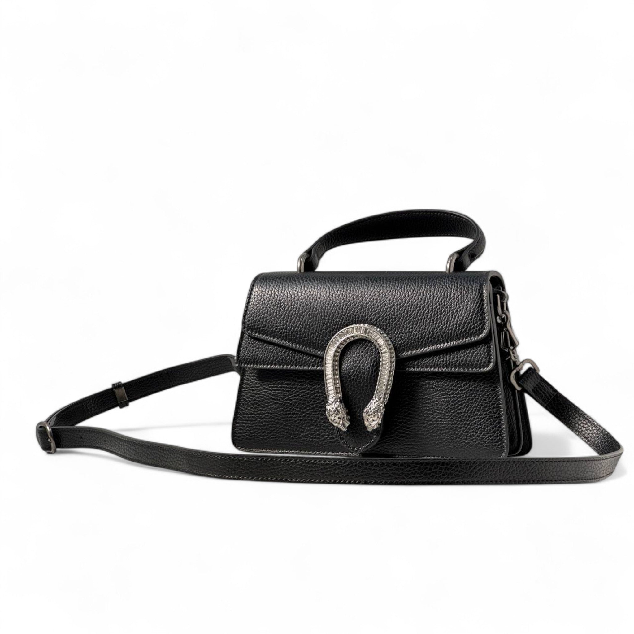 Gucci Dionysus Black Mini Bag π€π β Iconic Elegance with a Bold Twist