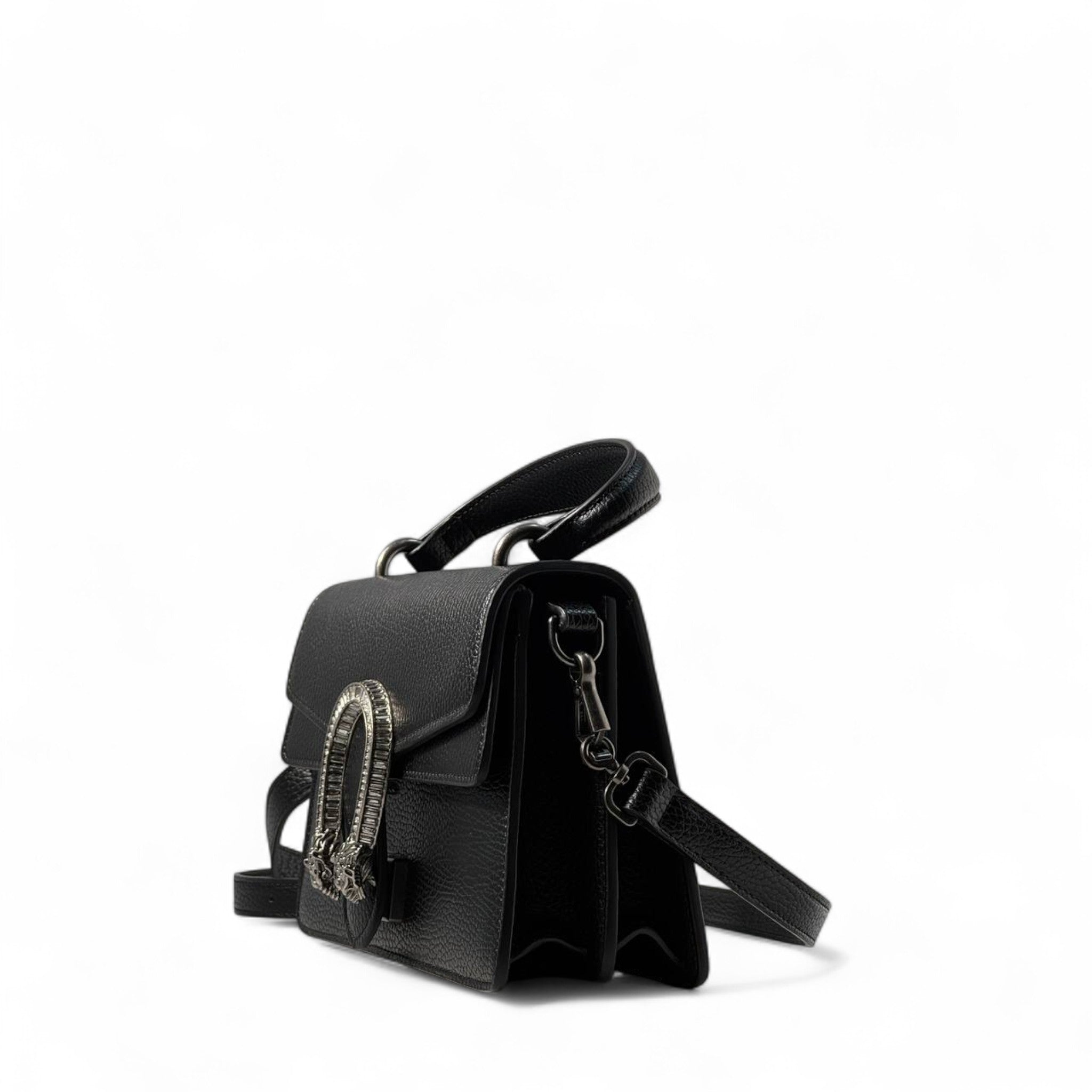 Gucci Dionysus Black Mini Bag π€π β Iconic Elegance with a Bold Twist