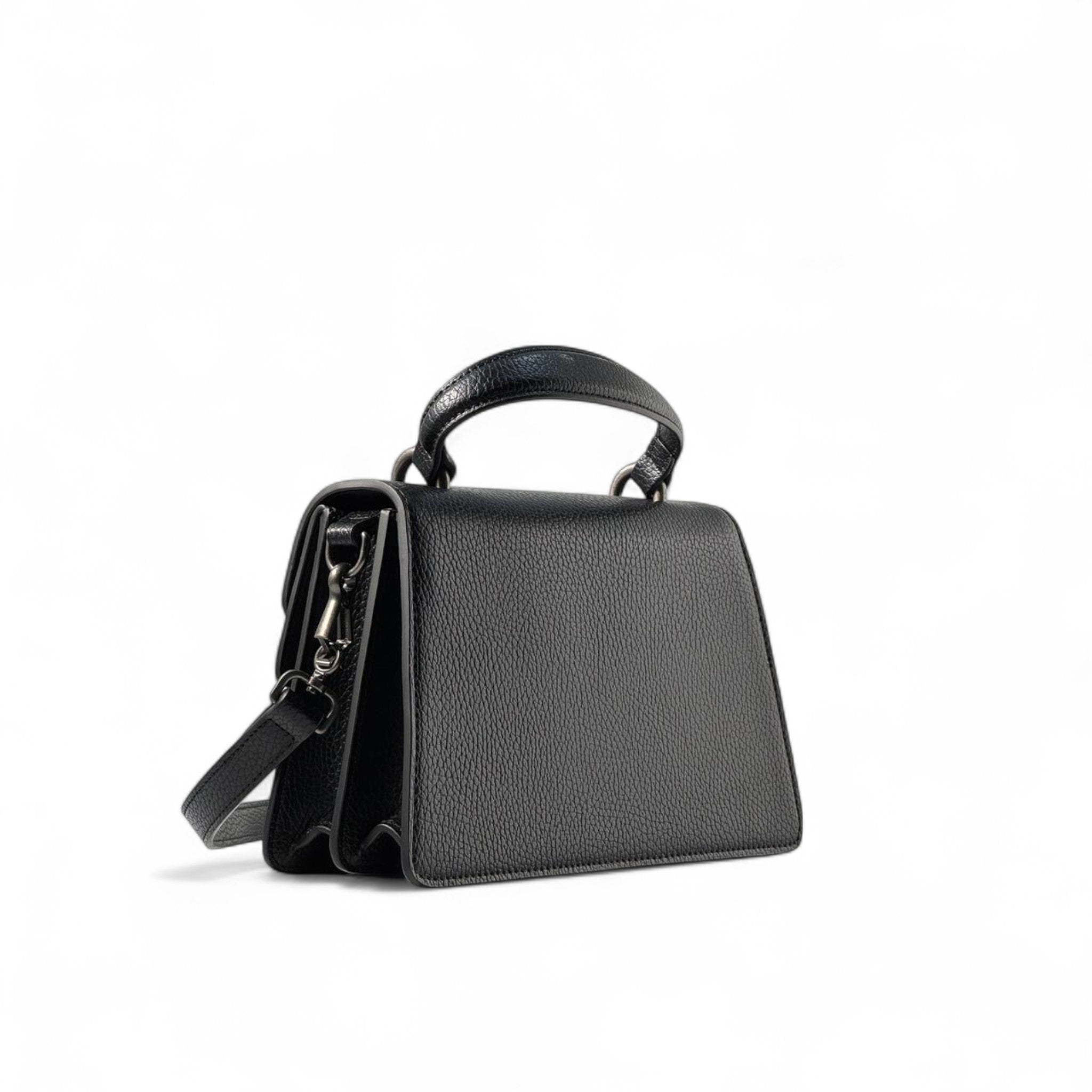 Gucci Dionysus Black Mini Bag π€π β Iconic Elegance with a Bold Twist