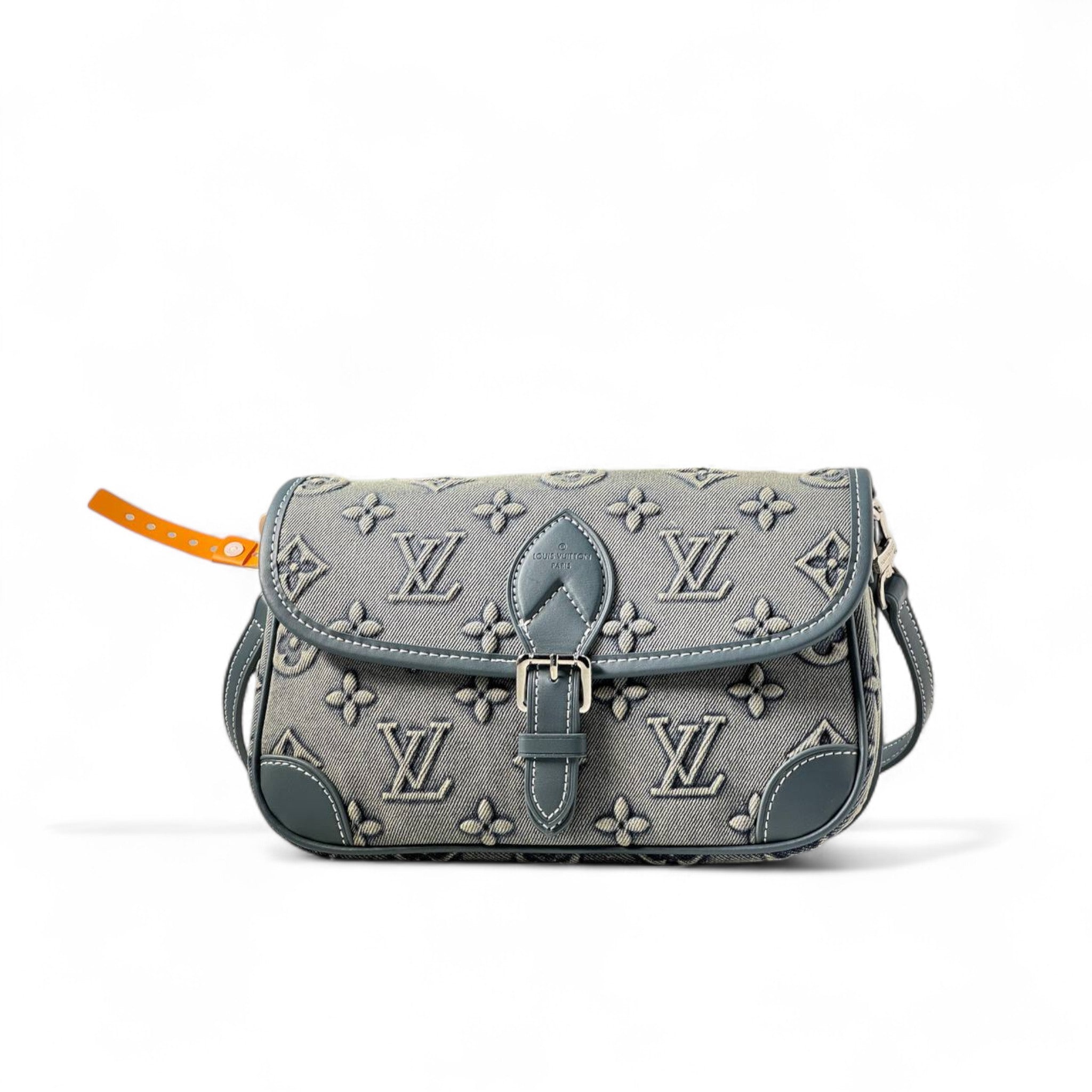 Louis Vuitton Monogram Denim Buckle Bag β Washed Grey & Blue Leather Trim π€π