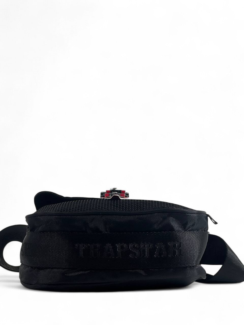 π€β€οΈ Trapstar Black & Red Crossbody Bag β Iconic Urban Streetwear Shoulder Bag π₯