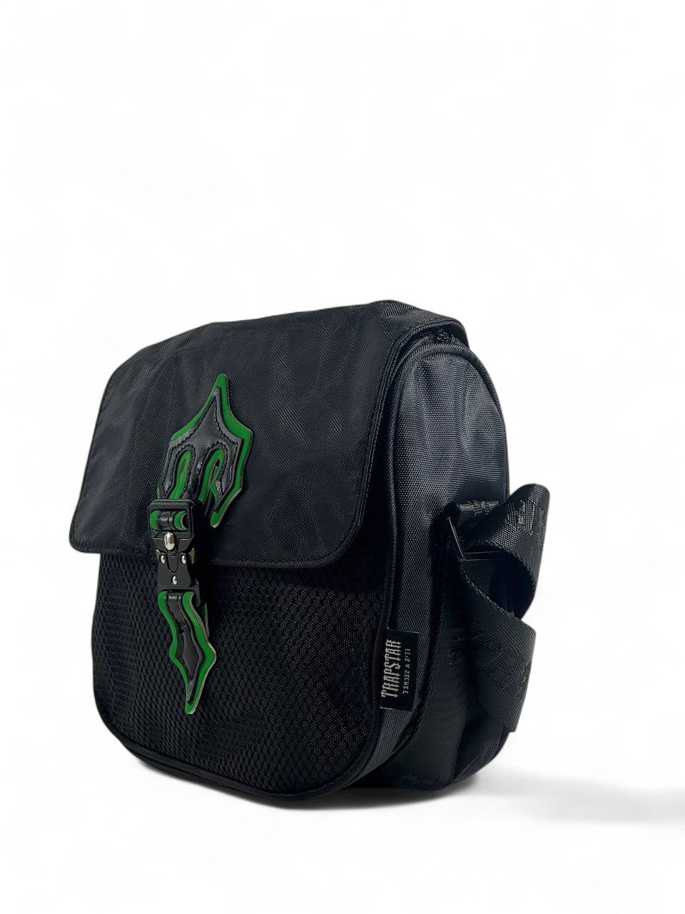 π€π Trapstar Black & Green Crossbody Bag β Bold Urban Streetwear Essential π₯