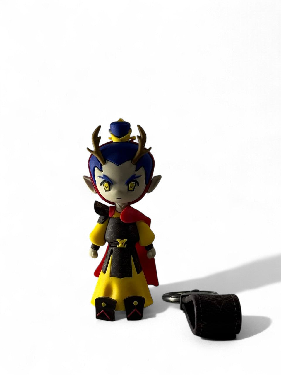 βοΈ Louis Vuitton Warrior Keychain β Limited Edition Collectorβs Charm πβ¨