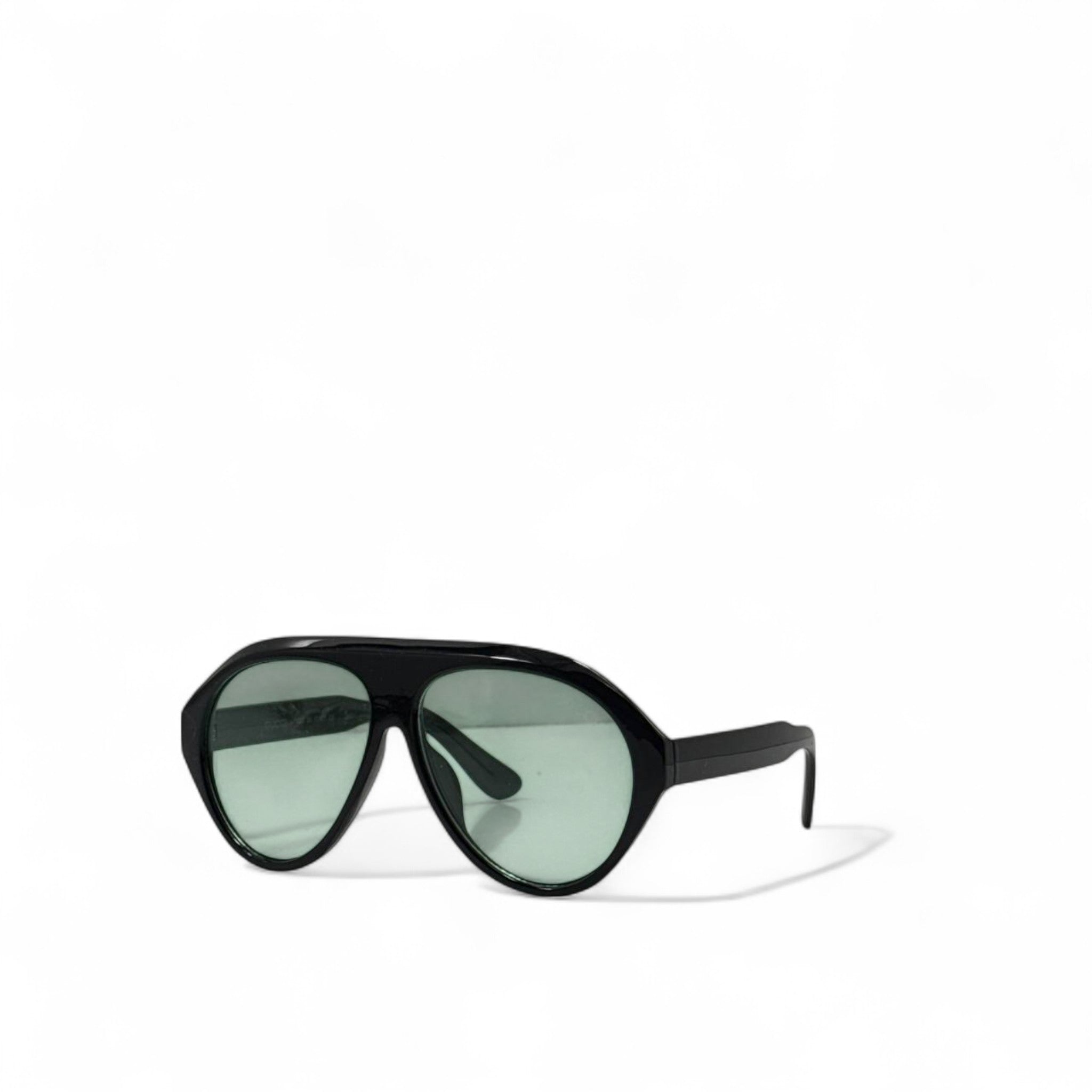 Gucci Retro Aviator Sunglasses đź–¤ | Mint Green Lenses