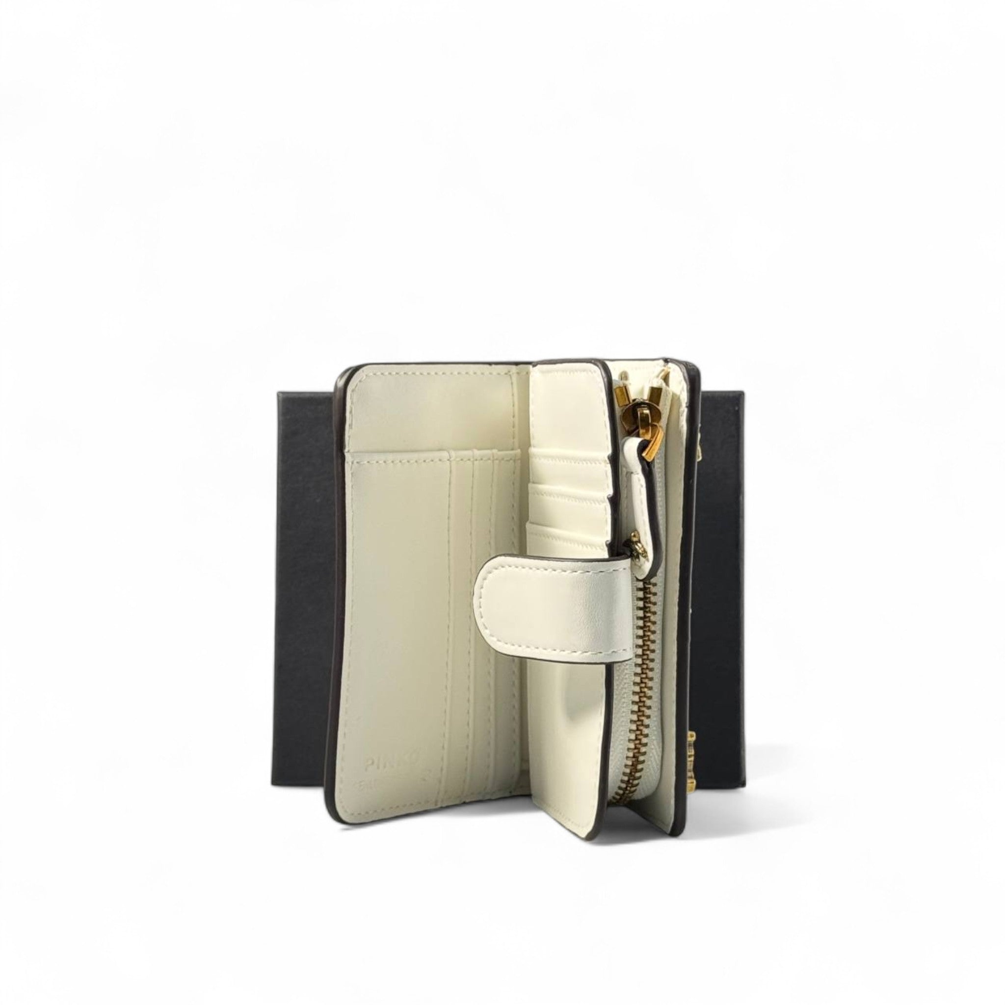 🤍 Pinko Charm Wallet – Ivory with Gold Icons & Red Lips Detail 💋✨