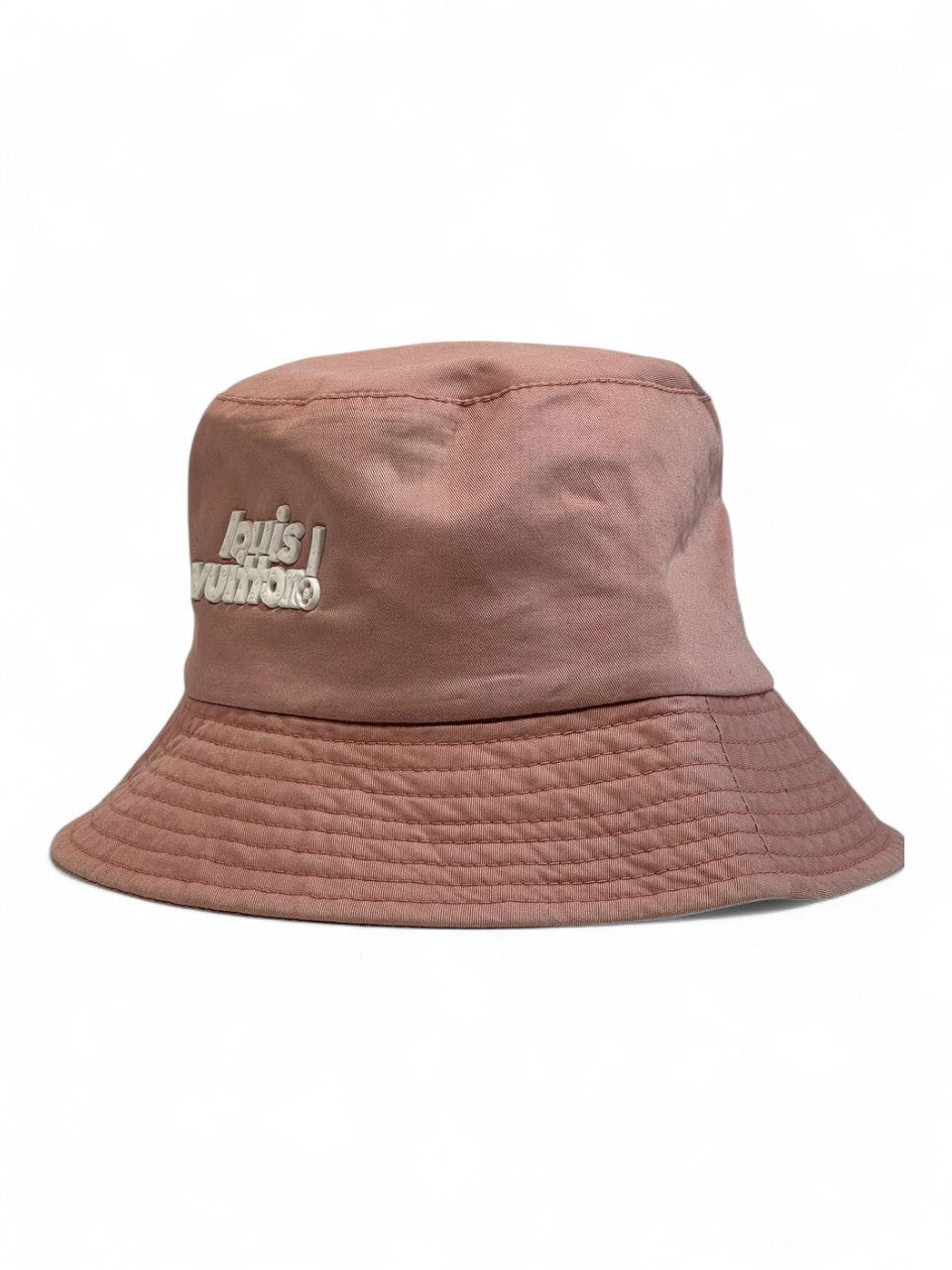 πΈ Louis Vuitton Rose Bucket Hat β Limited Edition π