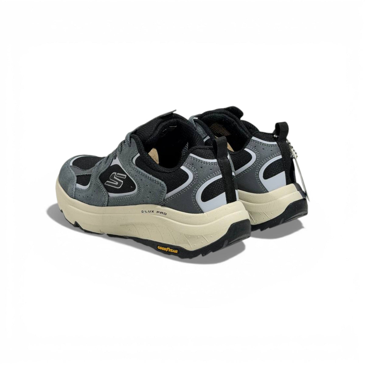 🩶 Skechers D’Lux Pro x Goodyear Sneakers – Ultimate Comfort & Durable Performance 👟✨