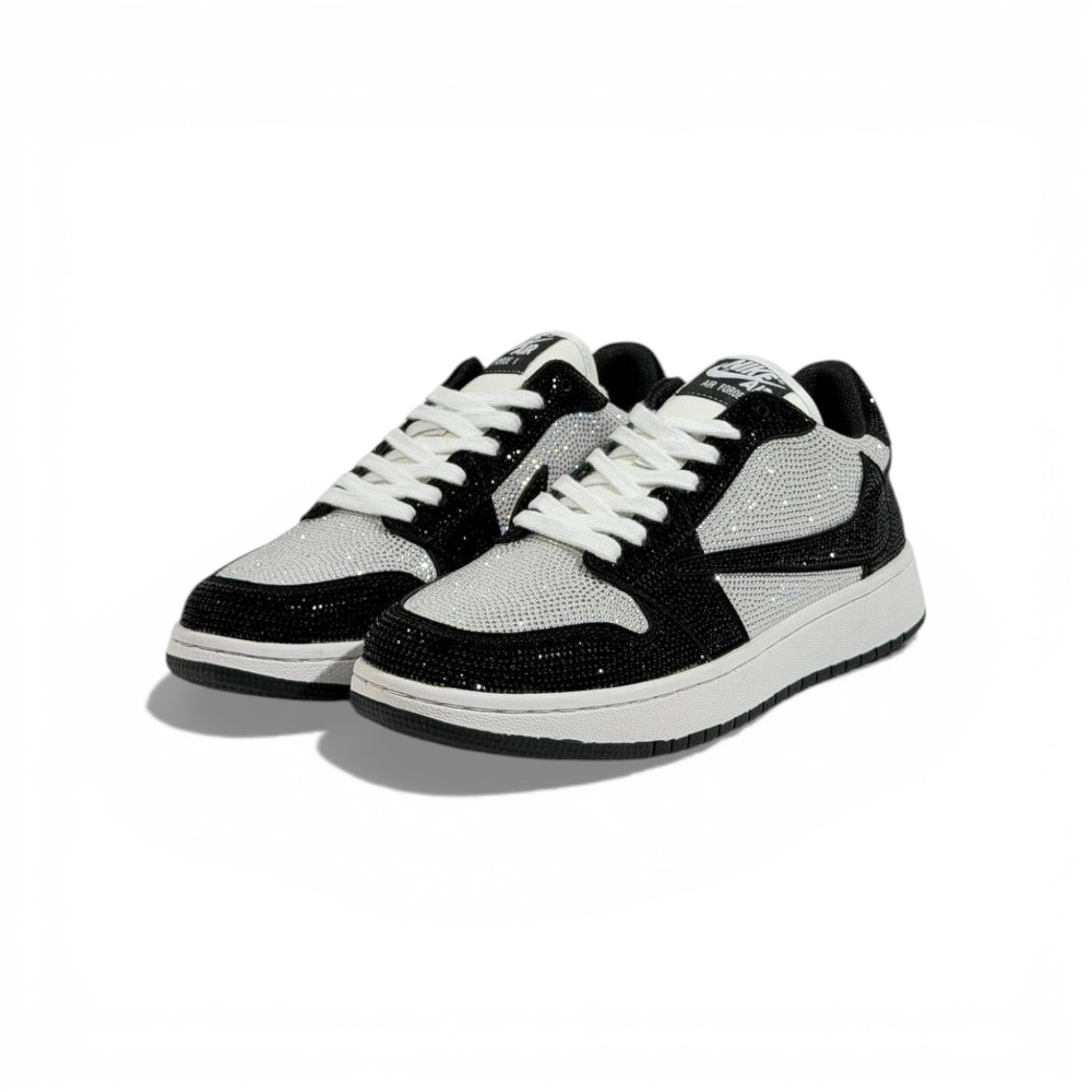 ✨ Nike Crystal Edition Low-Top Sneakers – Luxury Street Style with Iconic Design 👟✨