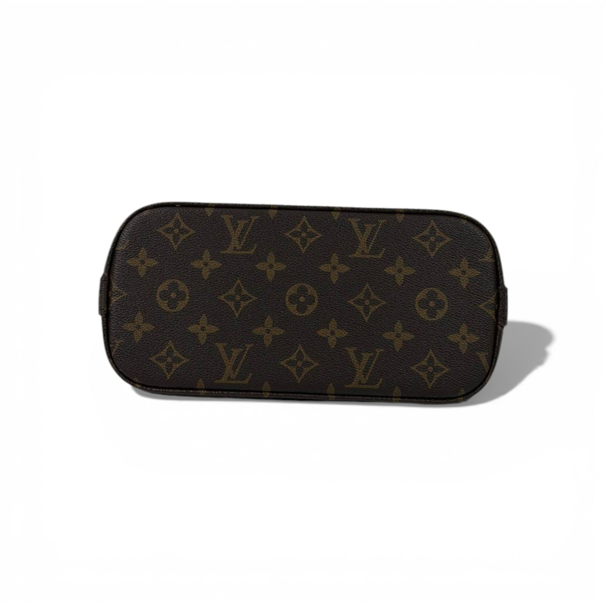 👜 Louis Vuitton Leopard Alma Handbag – Monogram Trim ✨