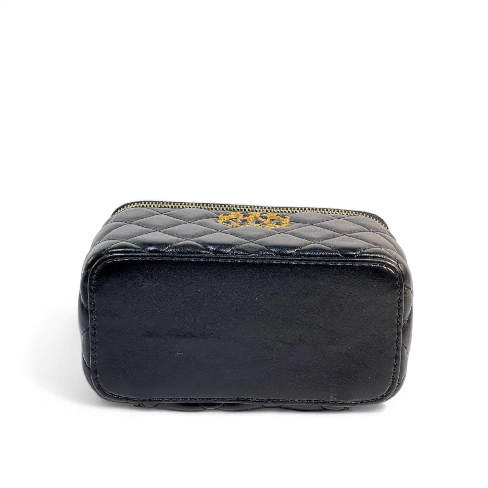 Chanel Black Quilted Vanity Bag š¤ | Classic CC Gold Chain Handbag