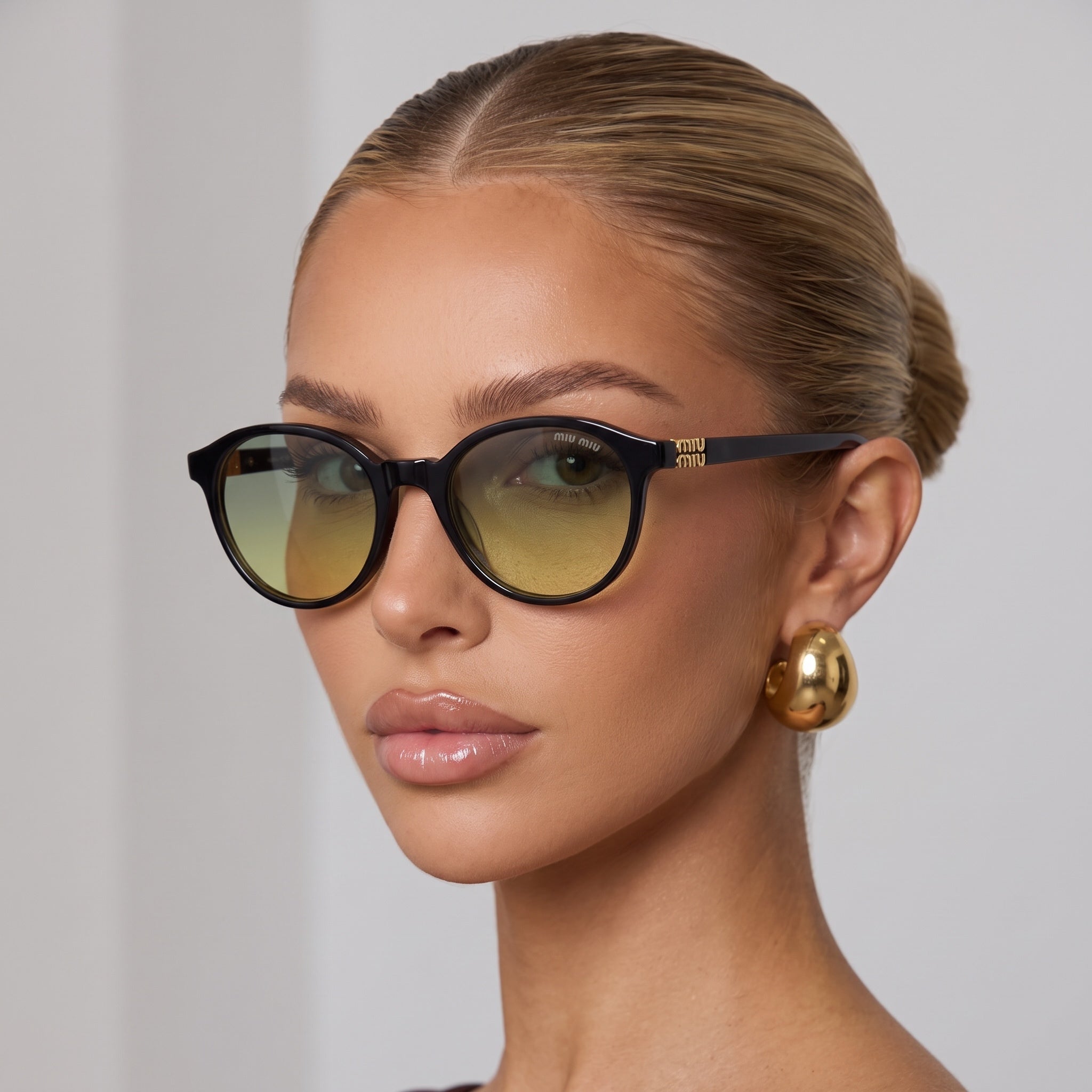 Miu Miu Cat-Eye Sunglasses β Black Gradient πΆοΈ