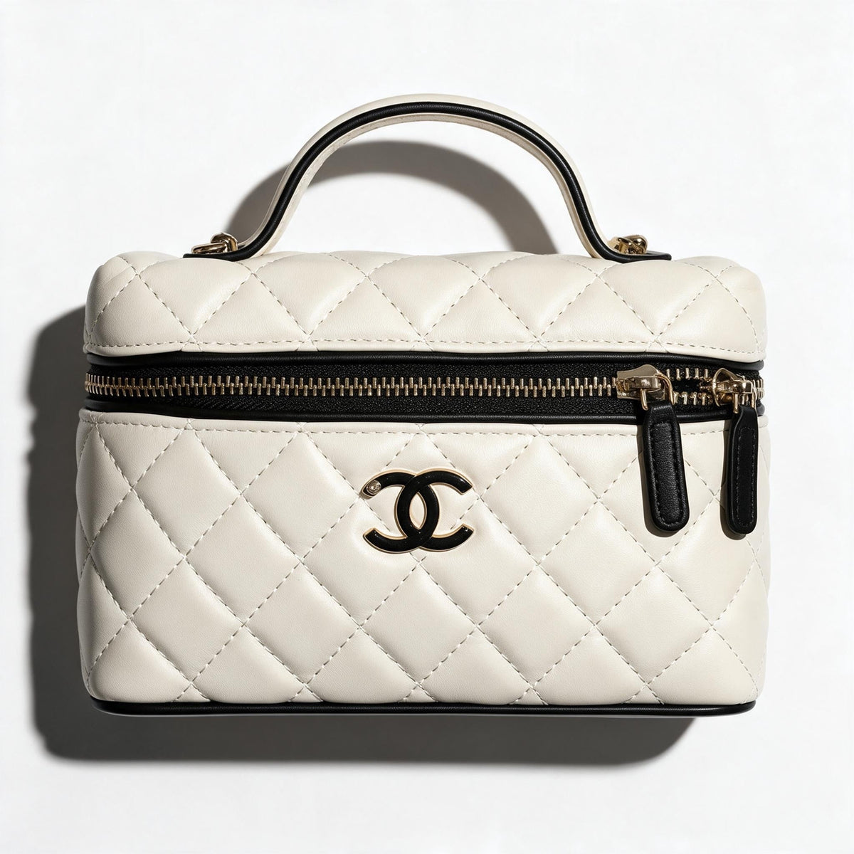 Chanel Vanity Case Quilted Bag β Cream