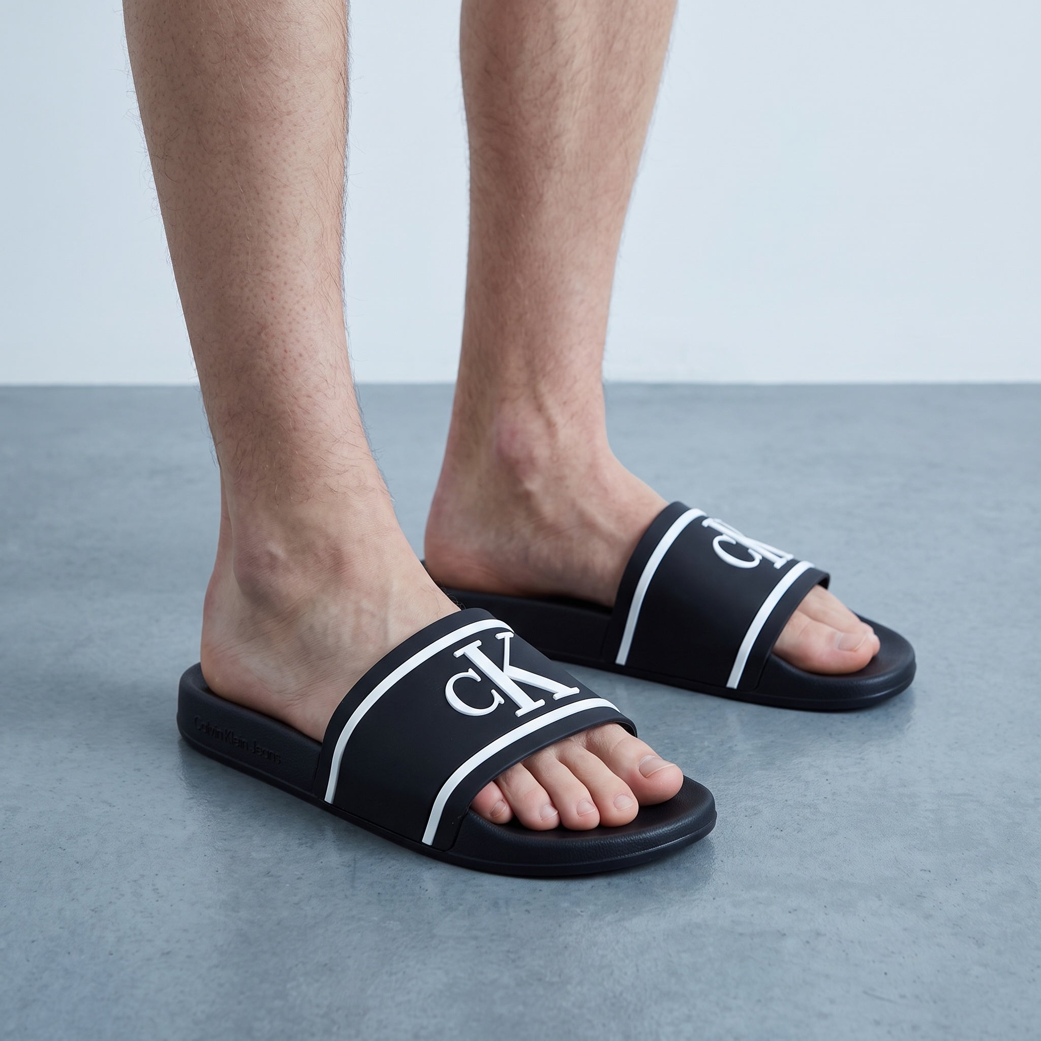 Calvin Klein Logo Slides – Black 🖤🩴