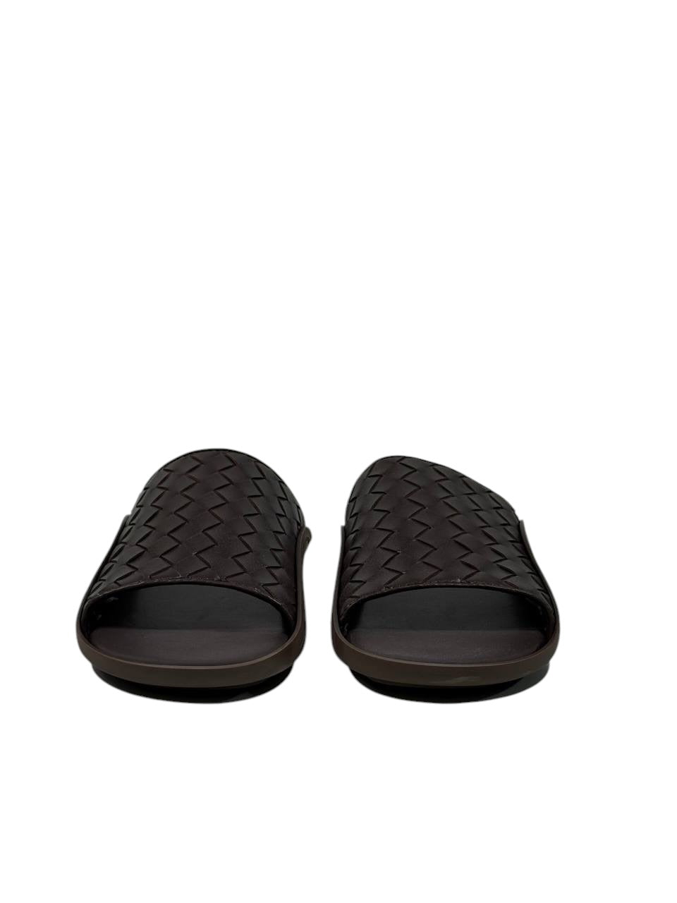Bottega Veneta Intrecciato Slide Sandals β Brown Edition π€β¨