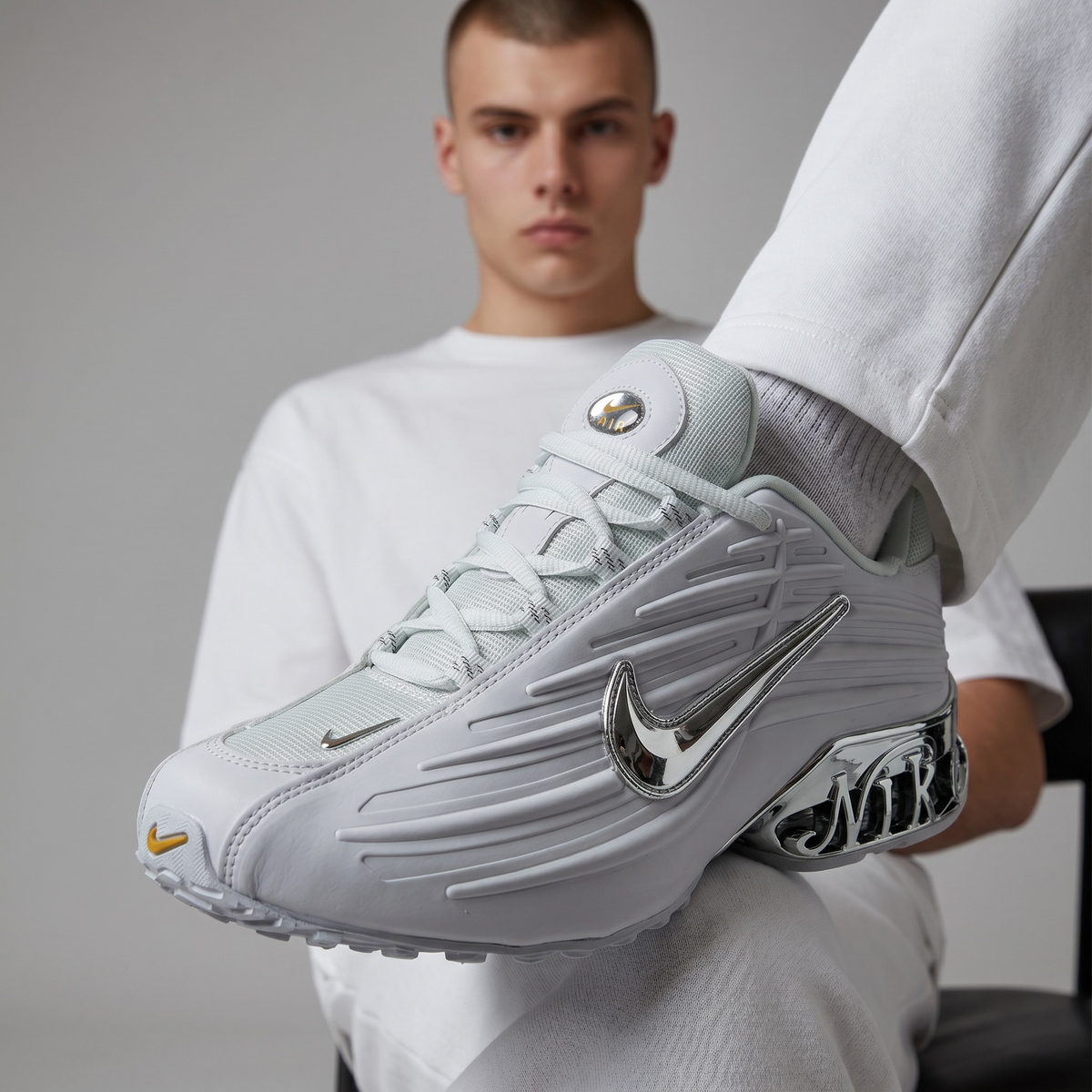 Nike Shox Chrome — Silver