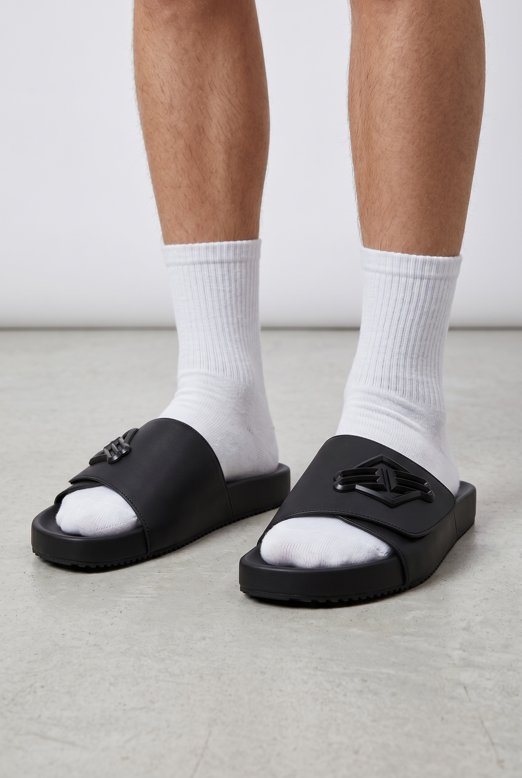 Balenciaga BB Logo Slide Sandals β All Black Edition π€π₯