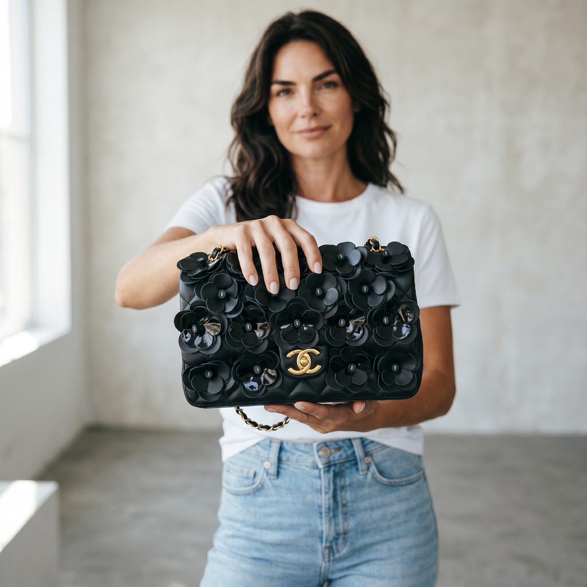 Chanel Black Camellia Statement Bag π€β¨