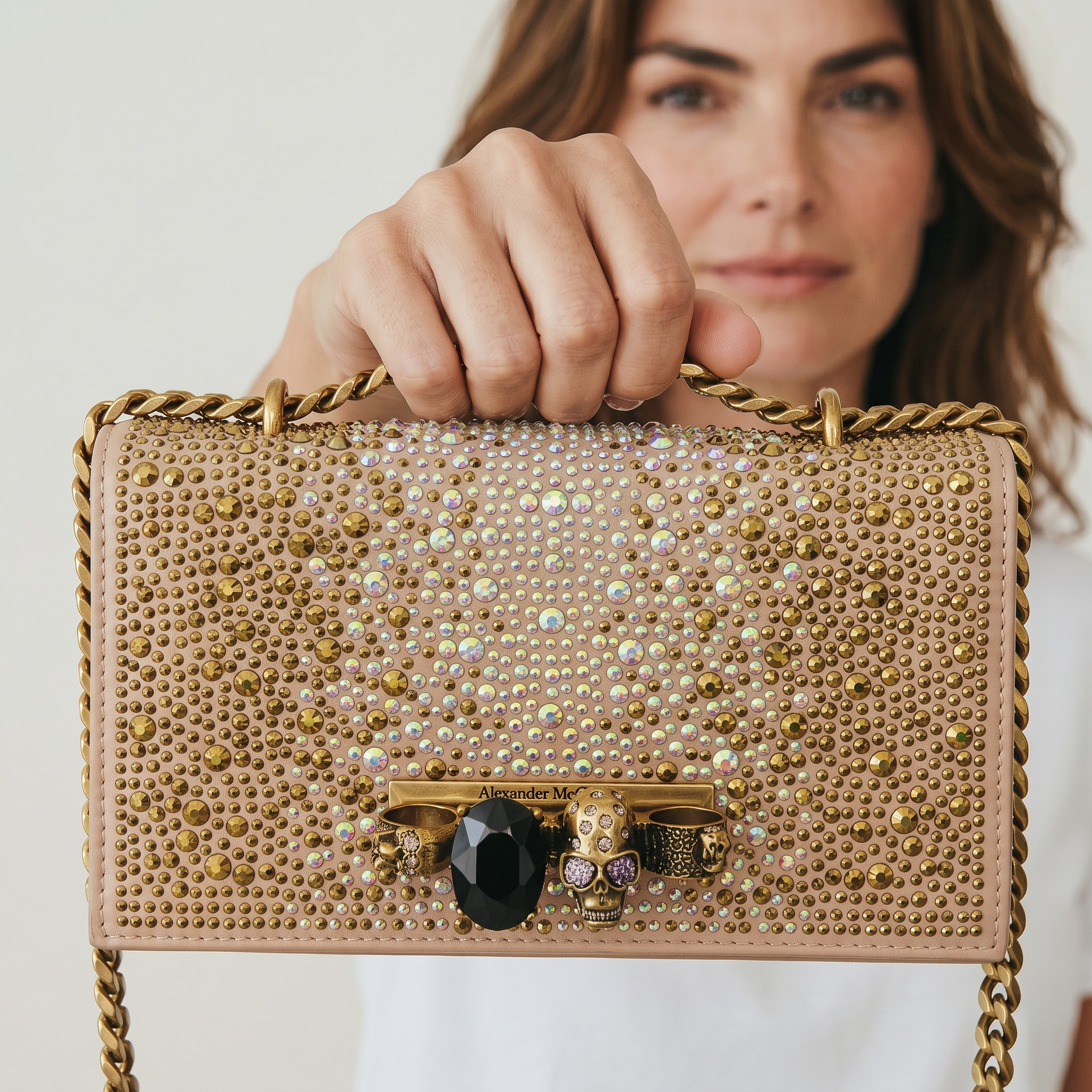 Alexander McQueen Nude Crystal Skull Clutch β¨π«β οΈ