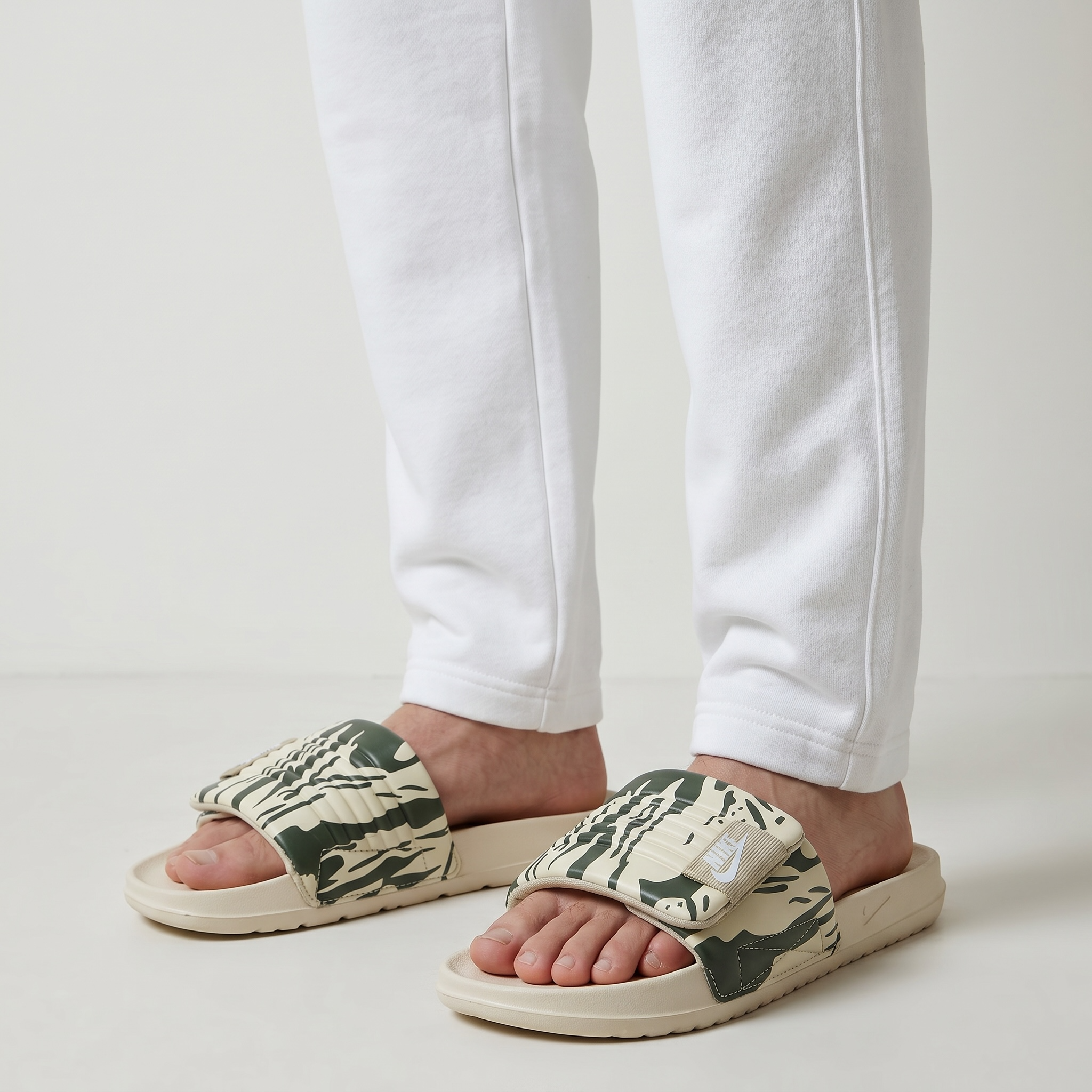 Nike Camo Slides β Beige & Olive Edition π€π’