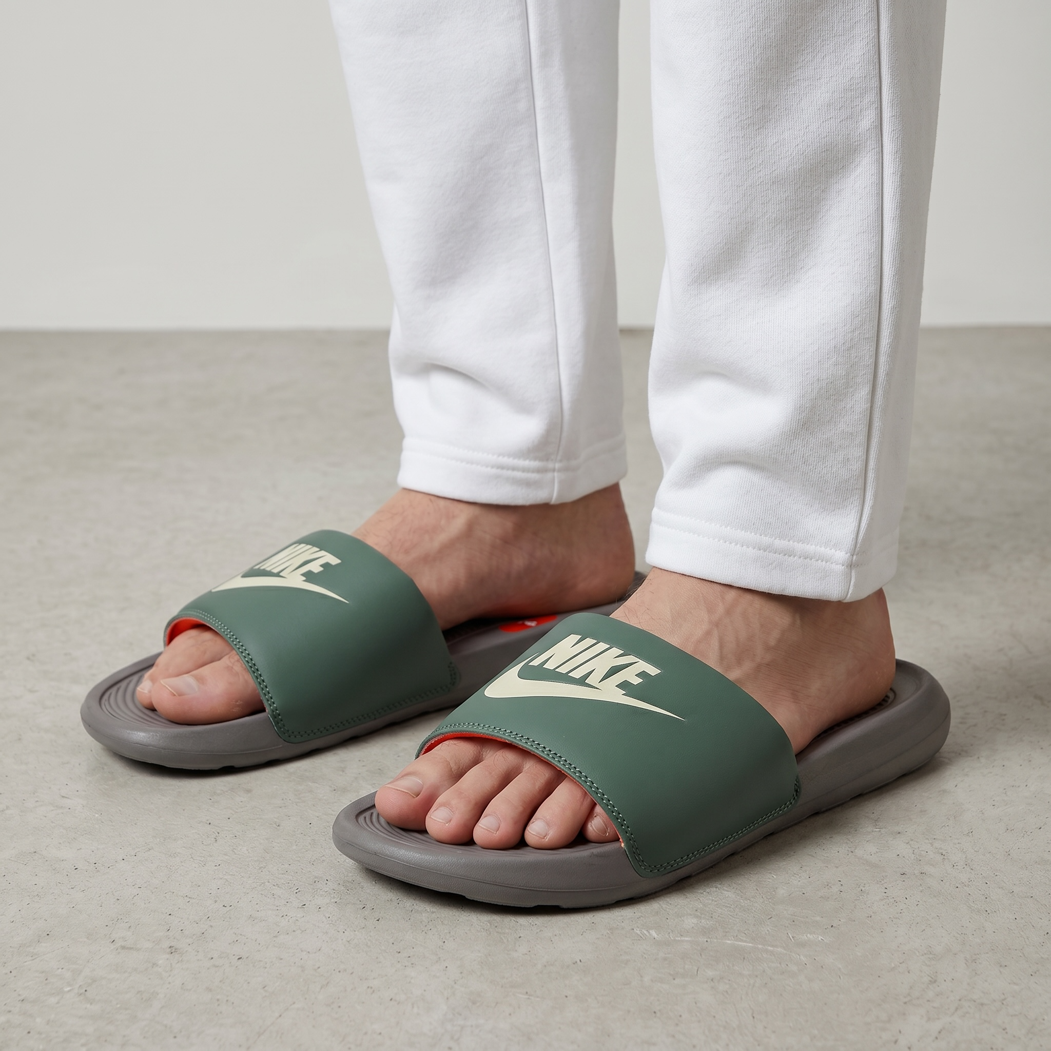 NIKE Comfort Slide β Olive Green & Grey Edition π’βͺ
