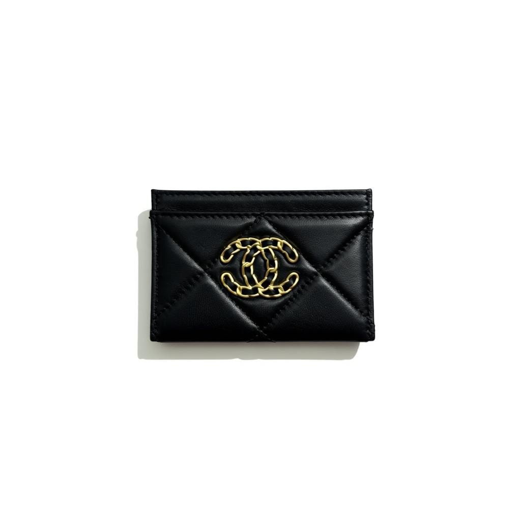 Chanel Black Quilted Card Holder with Gold Chain CC Logo π€β¨