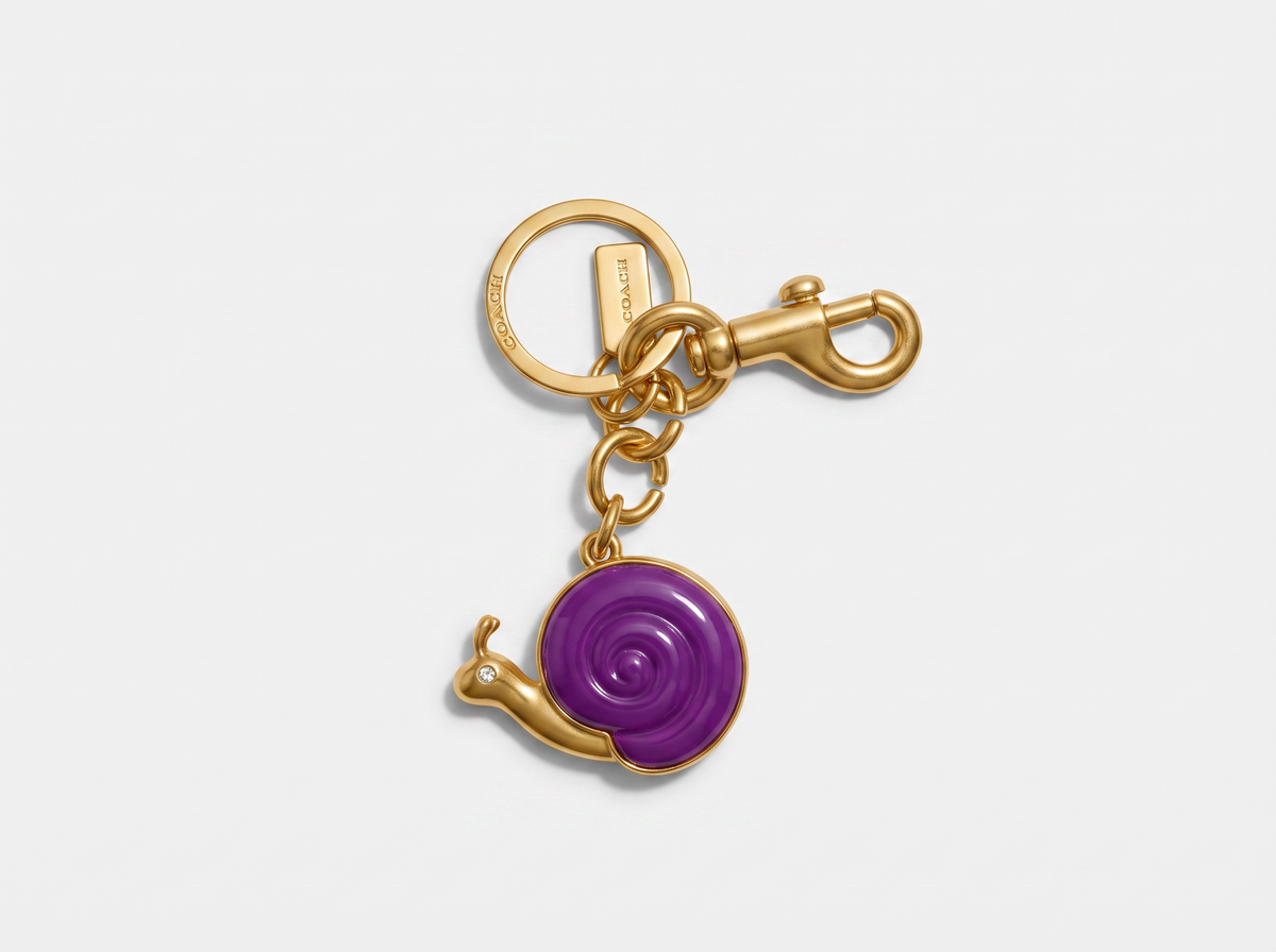 đ COACH Snail Bag Charm Keychain â Playful Luxury Designer Accessory â¨