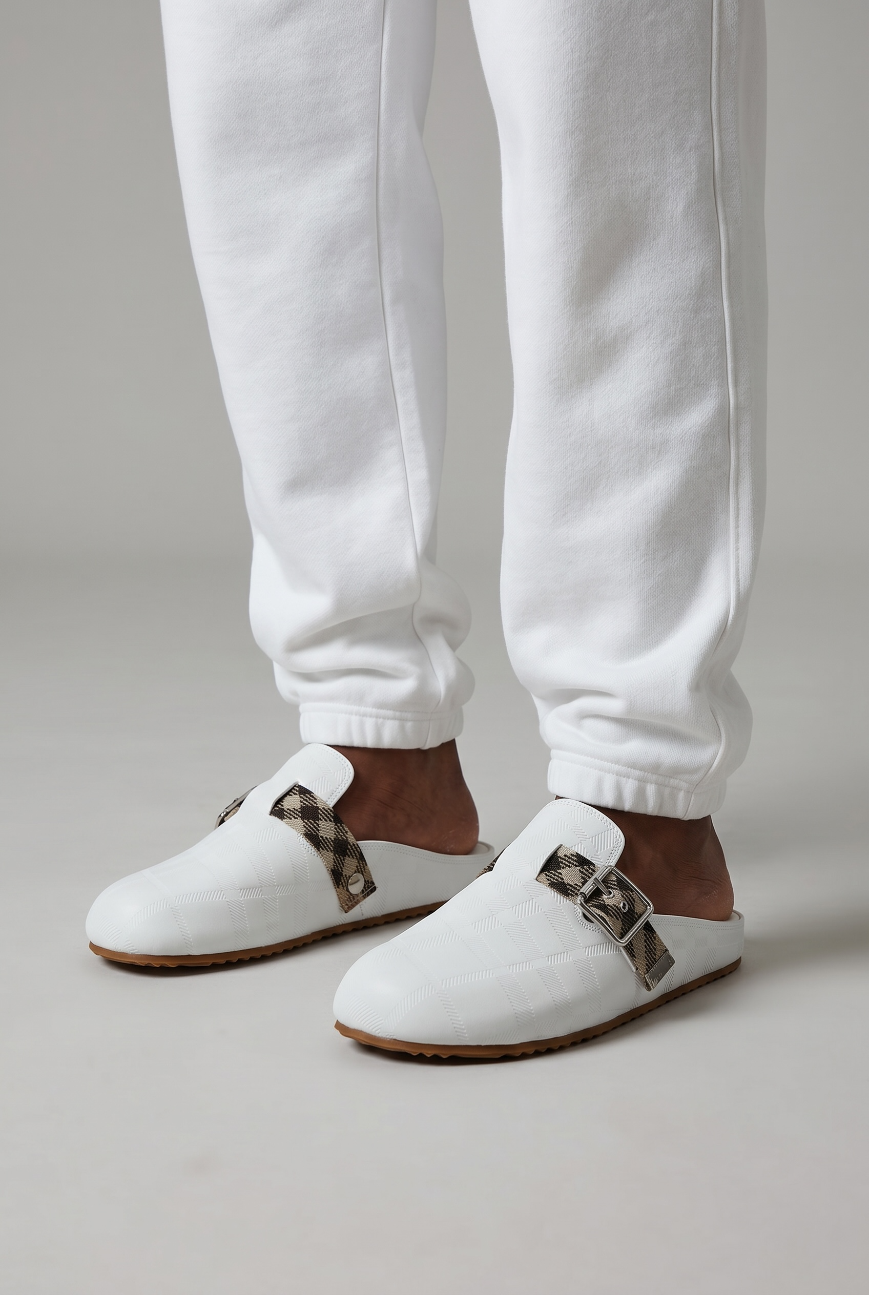 Burberry Check Pattern Slip-On Clogs with Buckle β Luxury Comfort Slides π€β¨