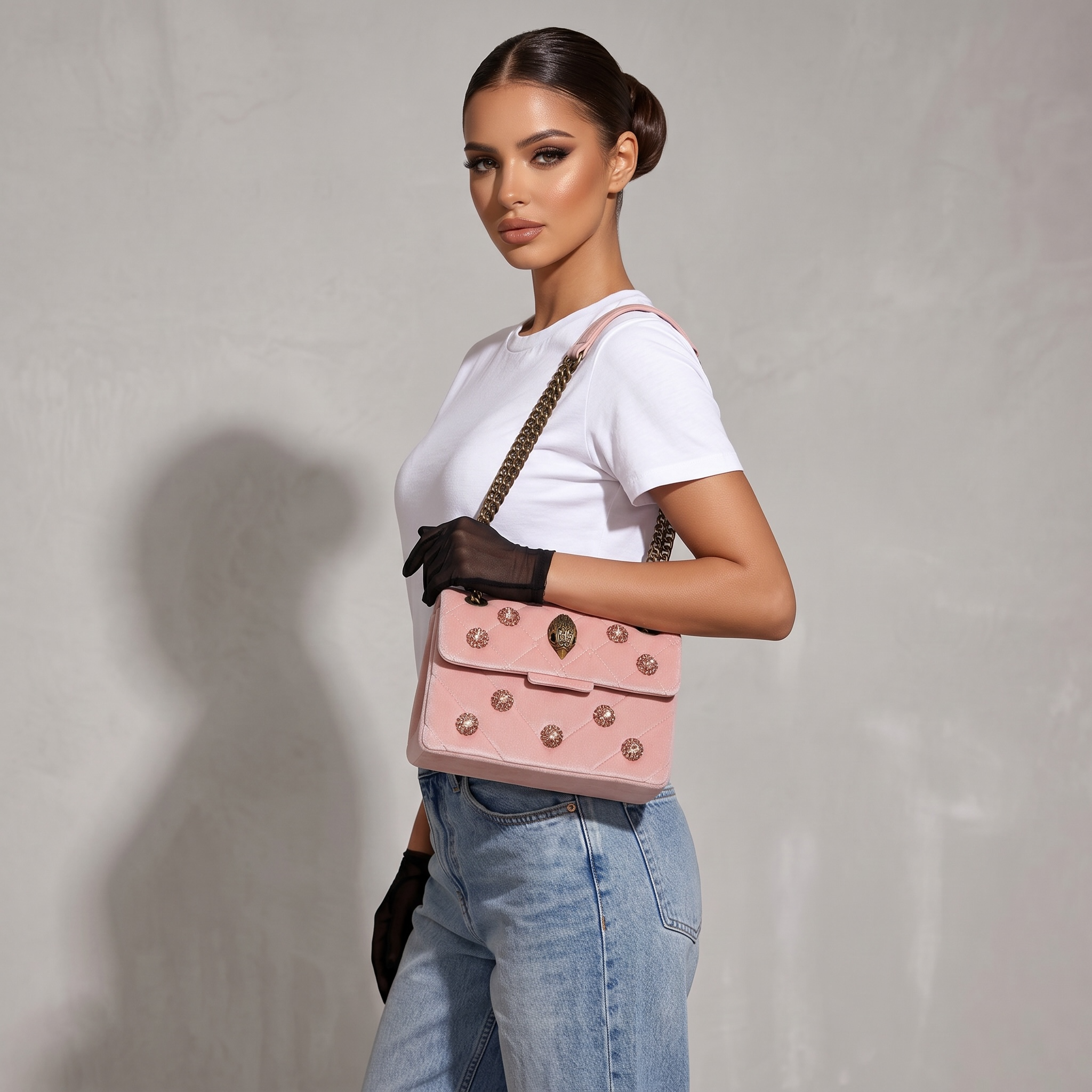 ๐ธ Kurt Geiger Pink Quilted Crystal Embellished Chain Bag