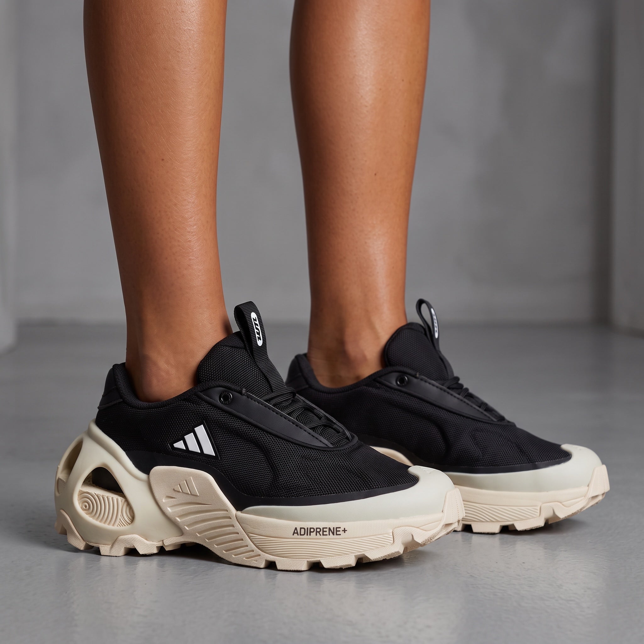 Adidas Chunky Runner β Black Cream Sculpted Sole π