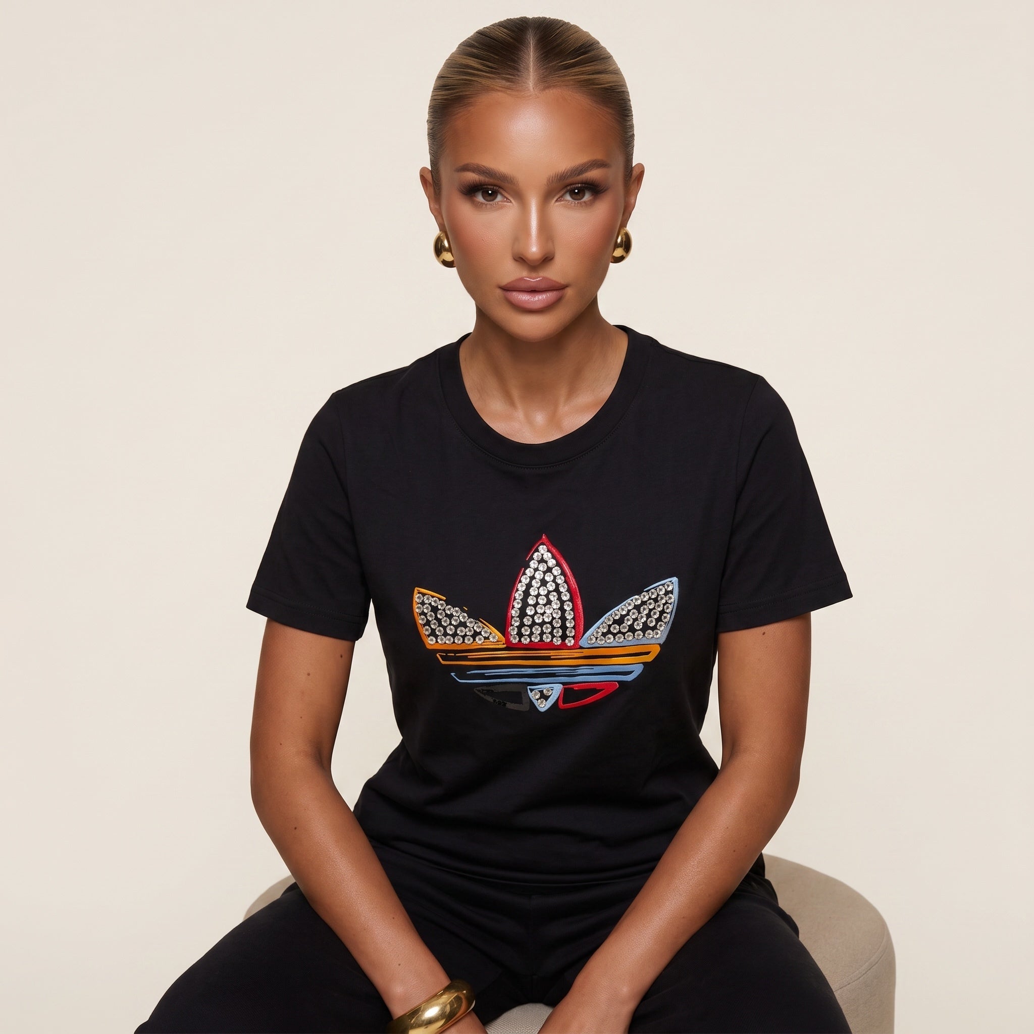 Adidas Crystal Trefoil Tee β Black β¨π one size