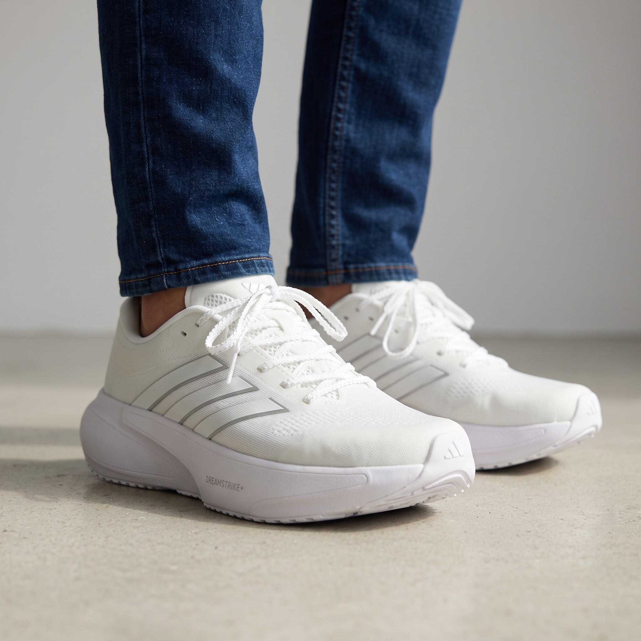 Adidas Runner β All White Lightweight Sneaker π