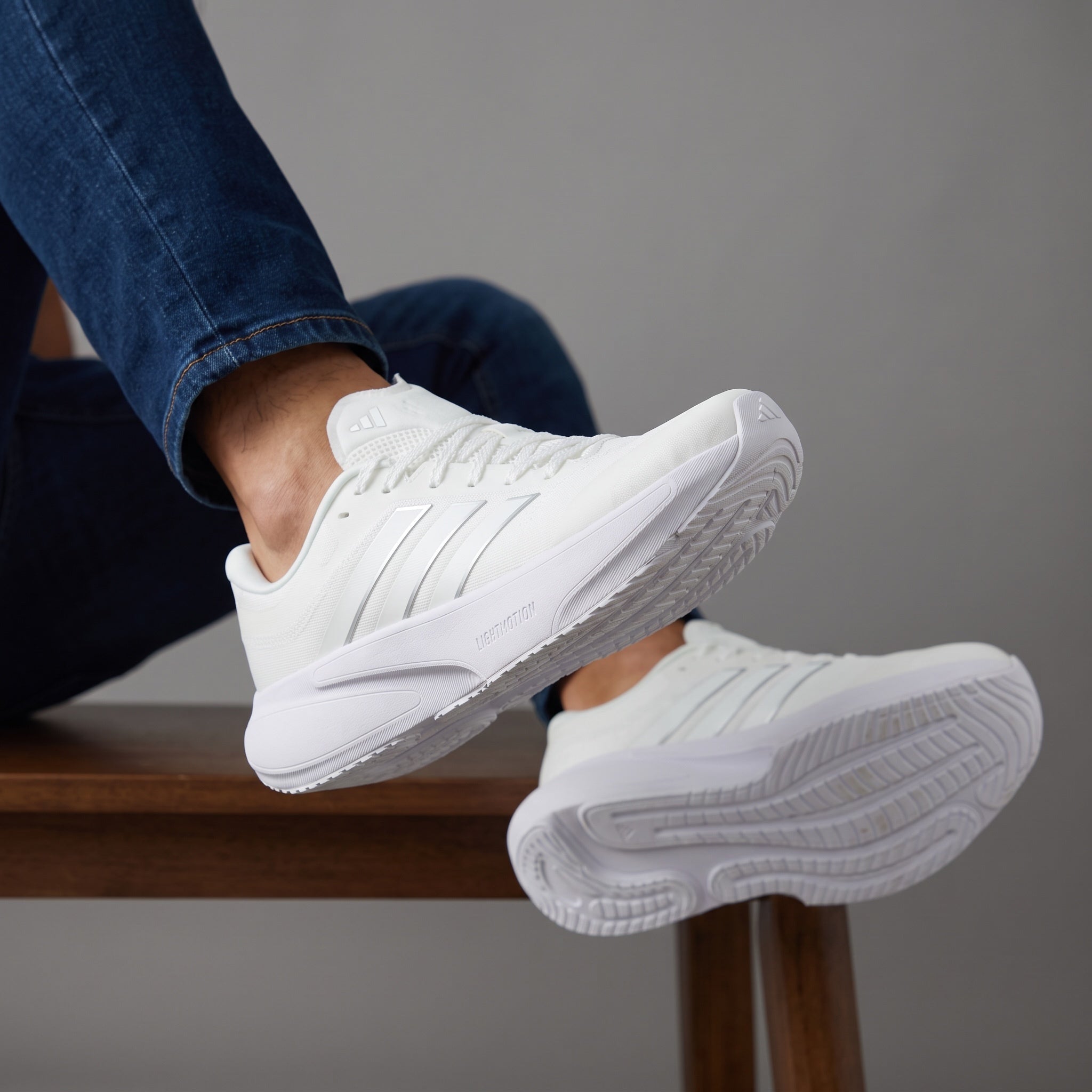 Adidas Runner β All White Lightweight Sneaker π