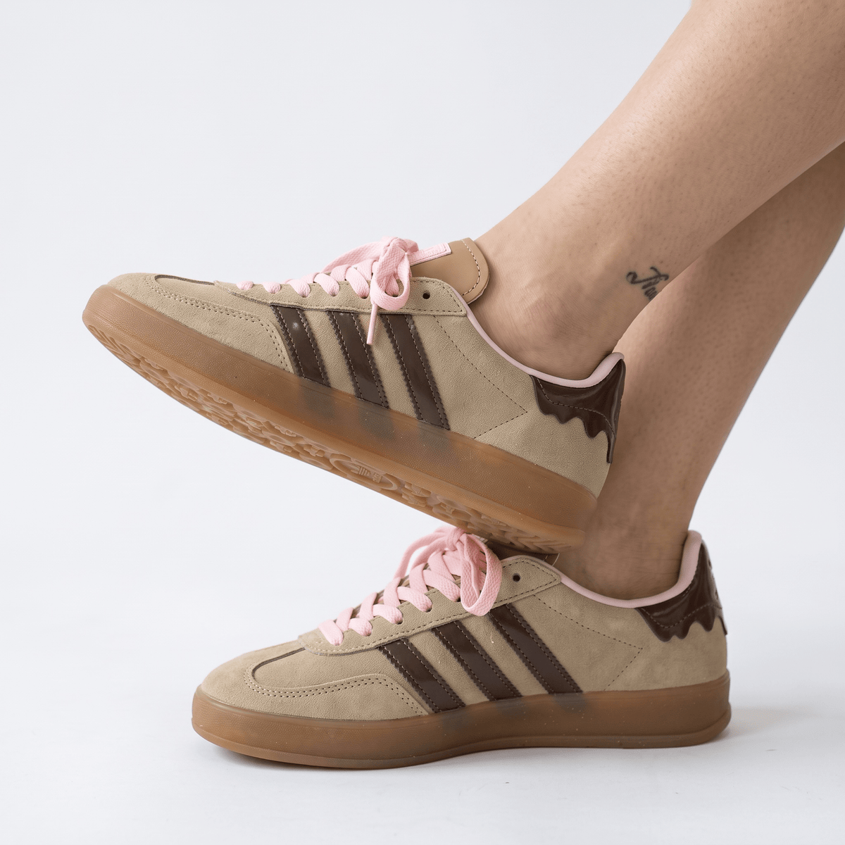 Adidas Samba Suede Sneaker β Brown