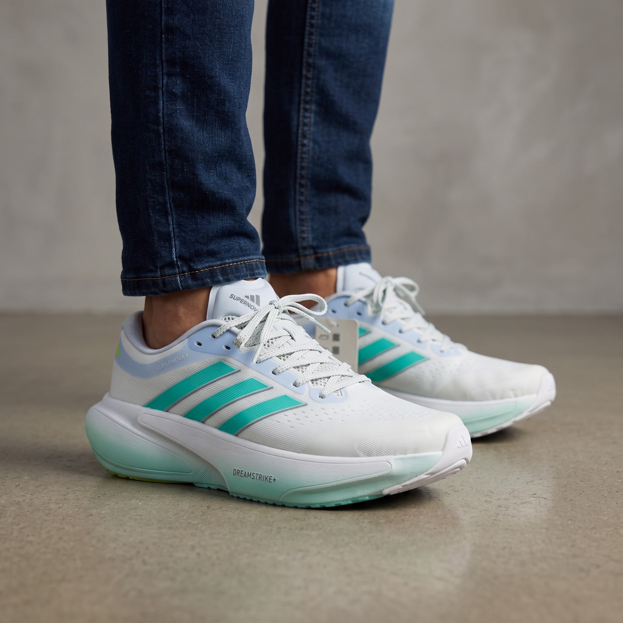 Adidas Supernova β White Teal Runner π