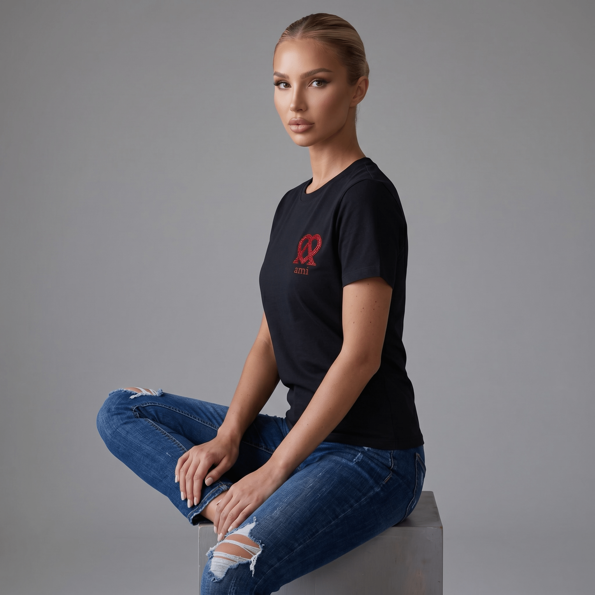 AMI Paris Black Red Heart Logo T-Shirt 🖤❤️
