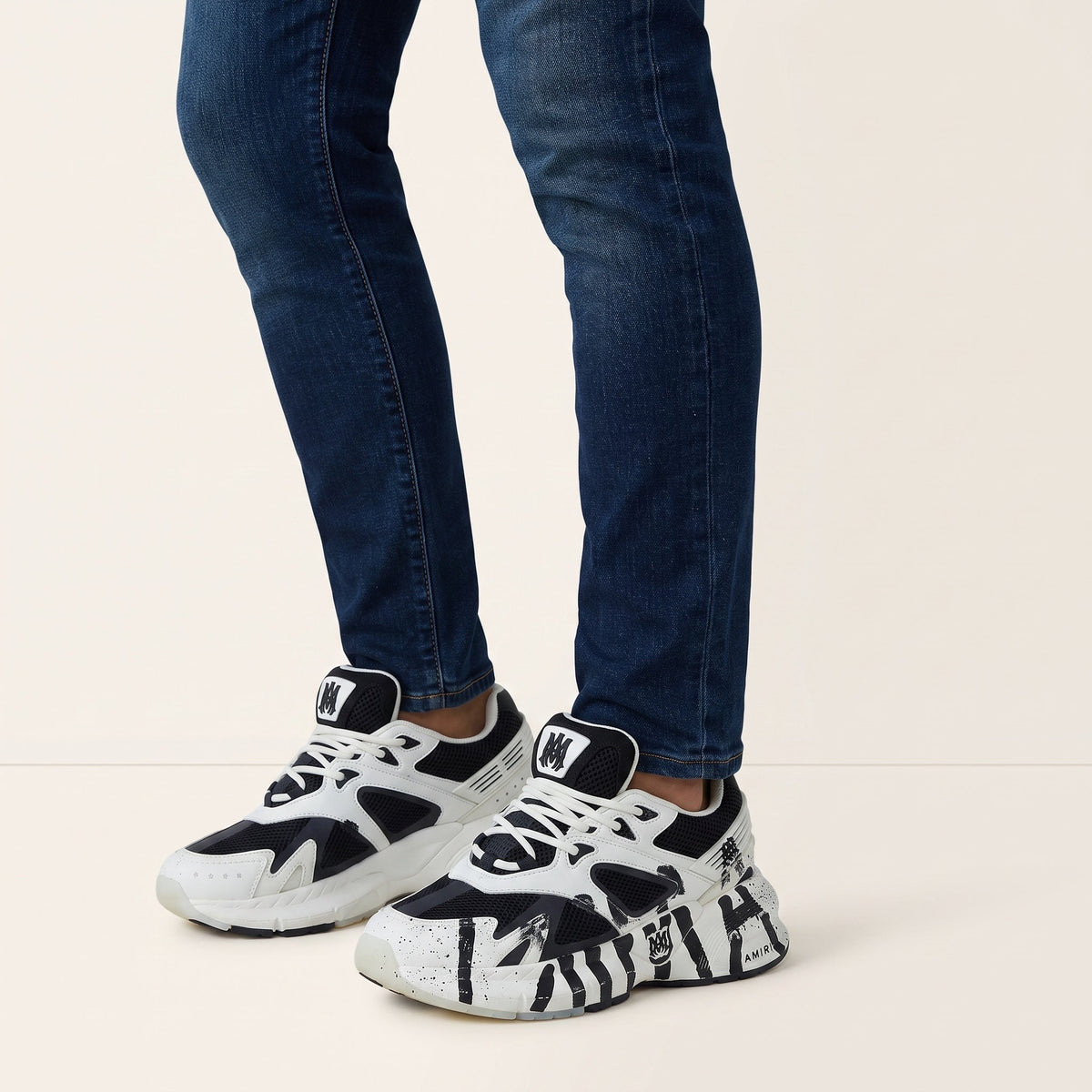 Amiri Chunky Runner β Black & White