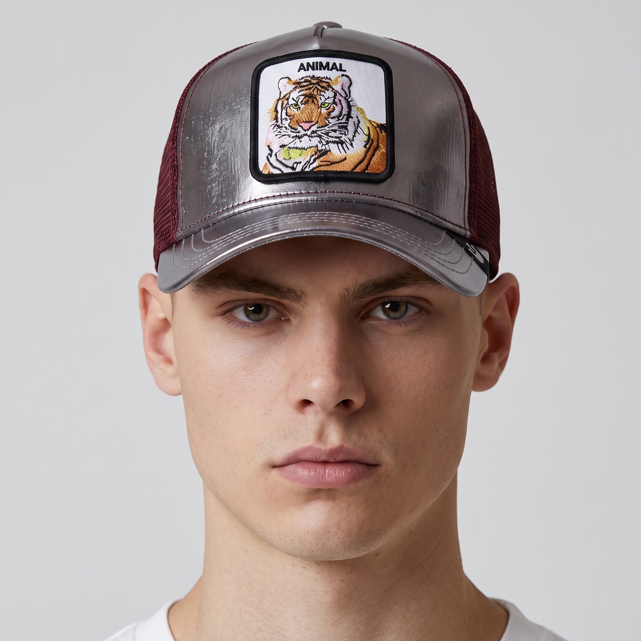 Goorin Bros Animal Trucker β Silver Burgundy π―