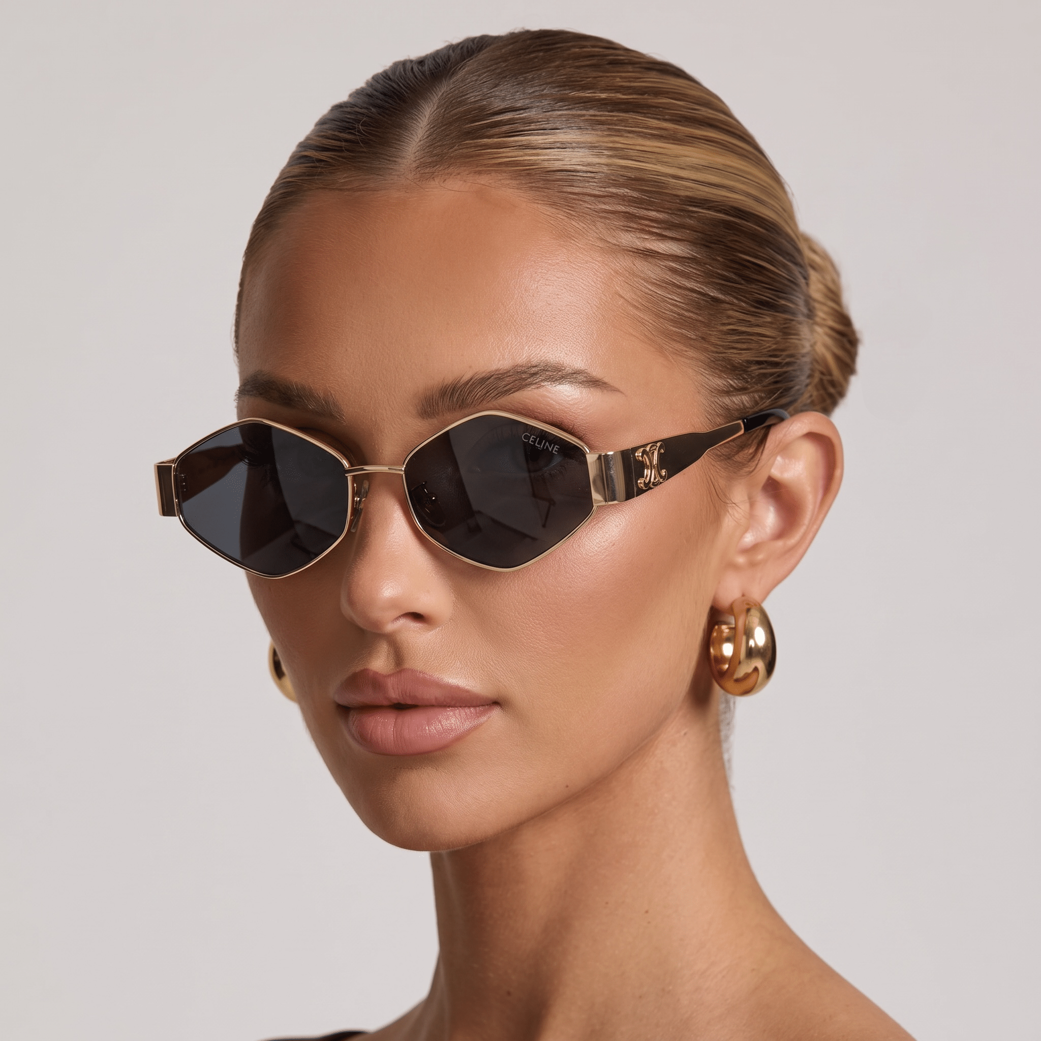 Celine Luxury Geometric Sunglasses β Gold Metal Frame with Black Lenses β¨πΆοΈ