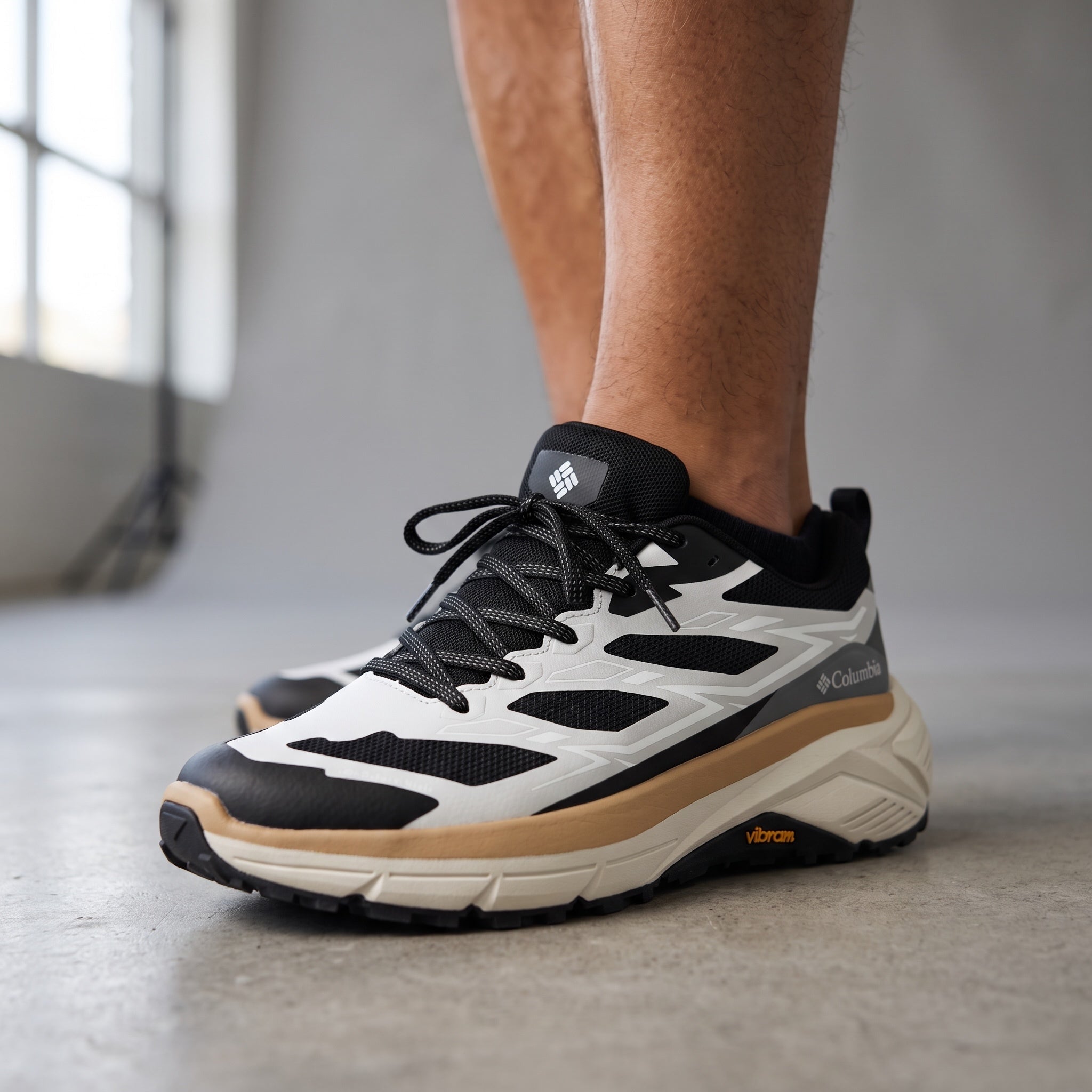 Columbia Trail Runner β Black White πποΈ