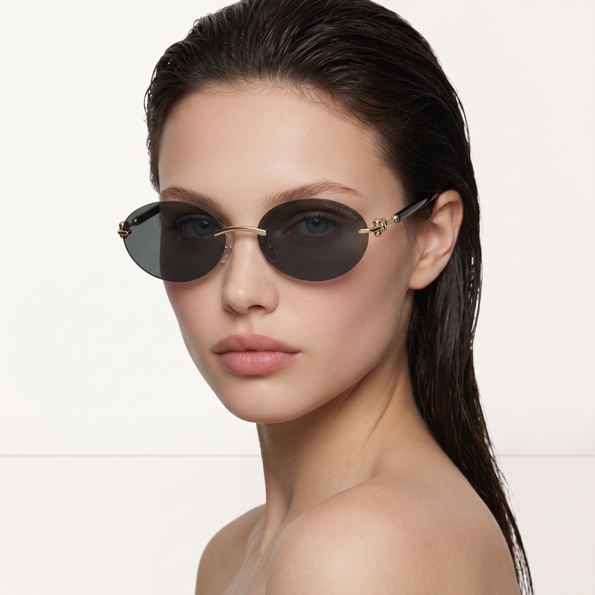Louis Vuitton Round Sunglasses – Black Gold 🕶️