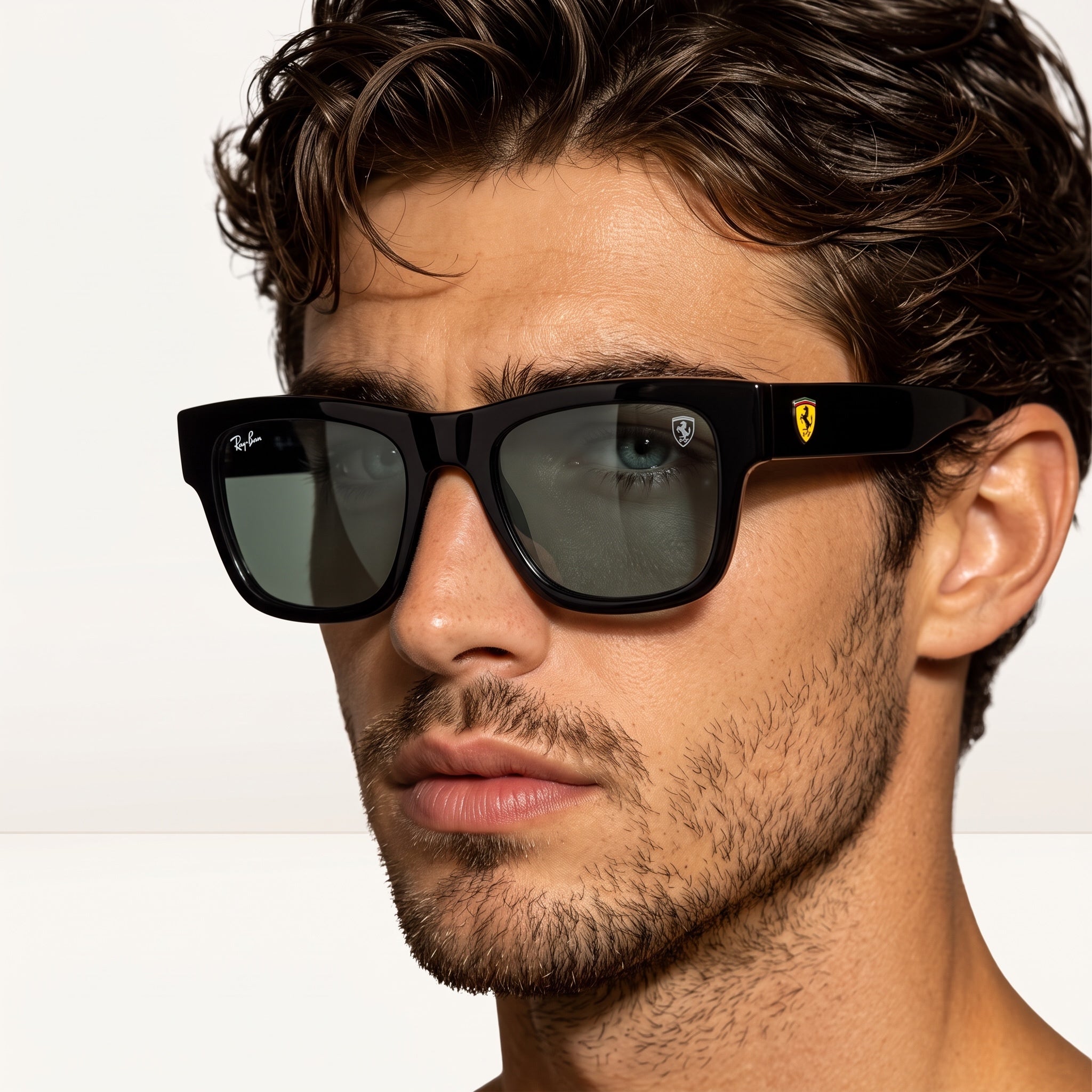 Ray‑Ban x Ferrari Sunglasses – Black Shield 😎🏁