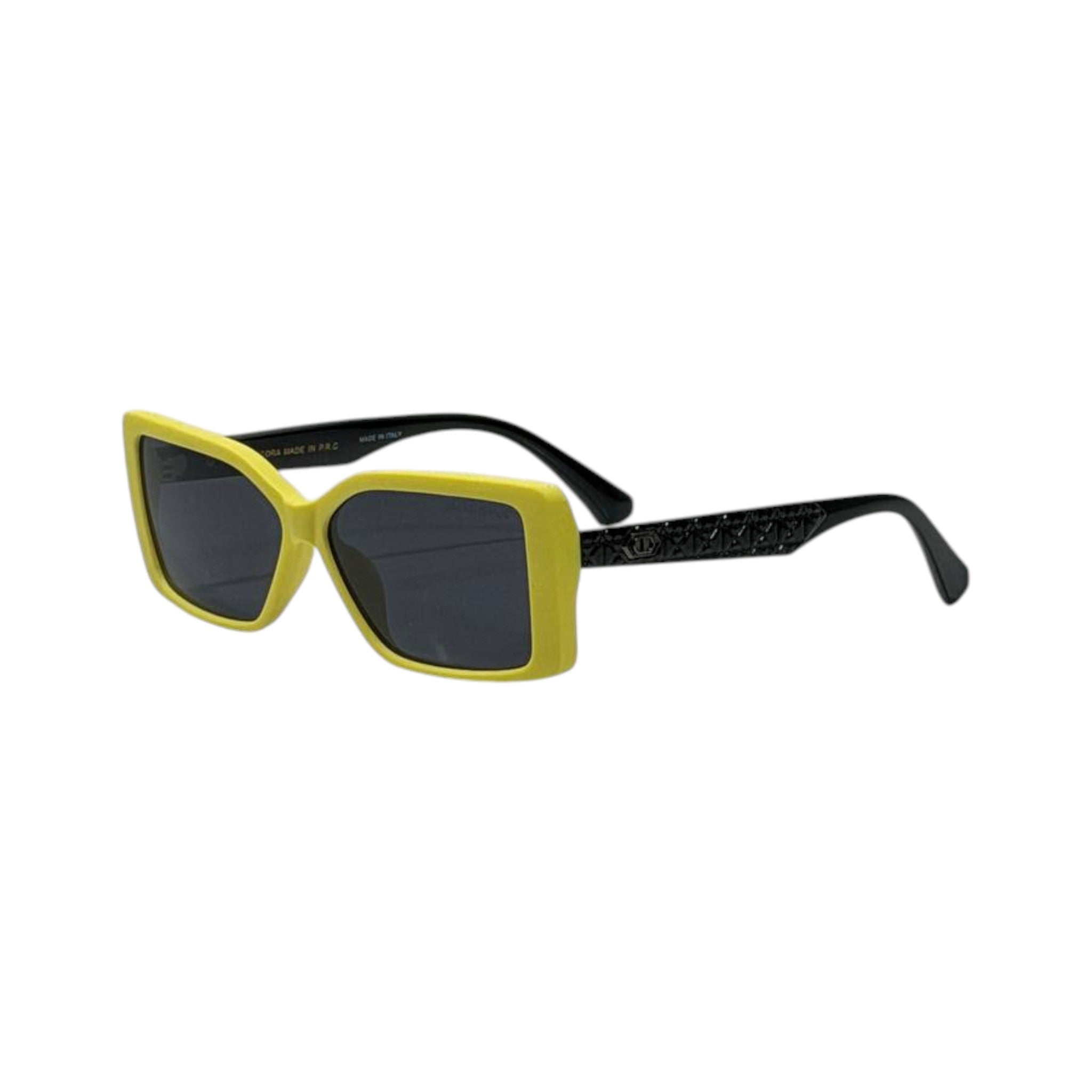 Dolce & Gabbana Bold Cat-Eye Sunglasses – Stand Out in Style 💛✨