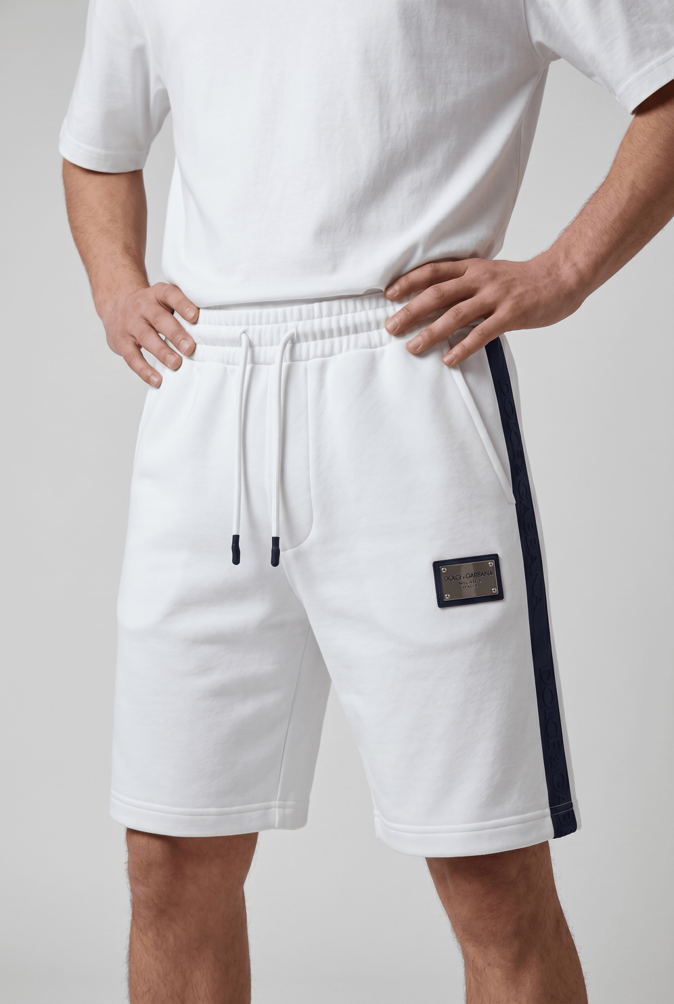 Dolce & Gabbana White Luxury Shorts π€β¨