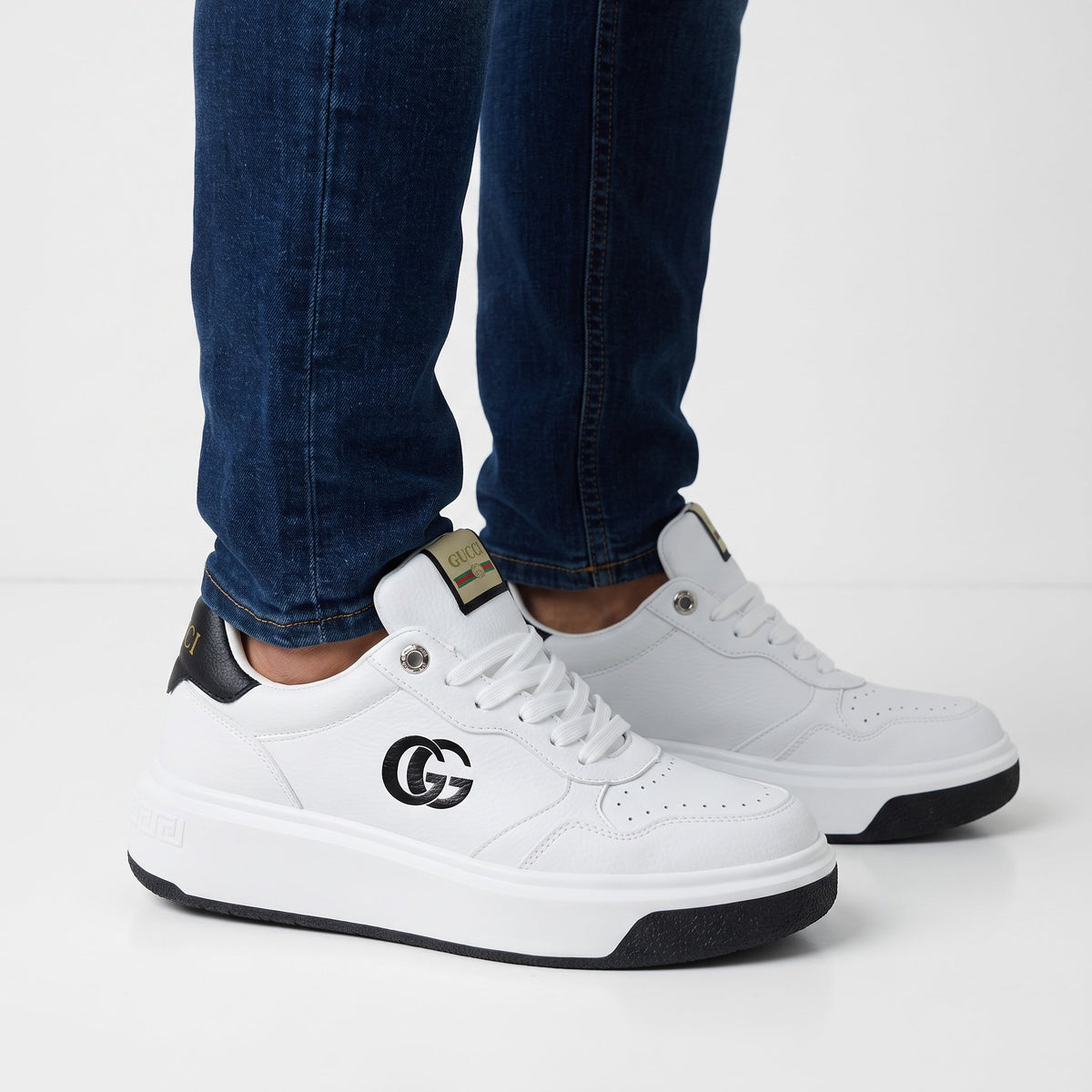 Gucci Leather Platform Trainer Sneakers β White