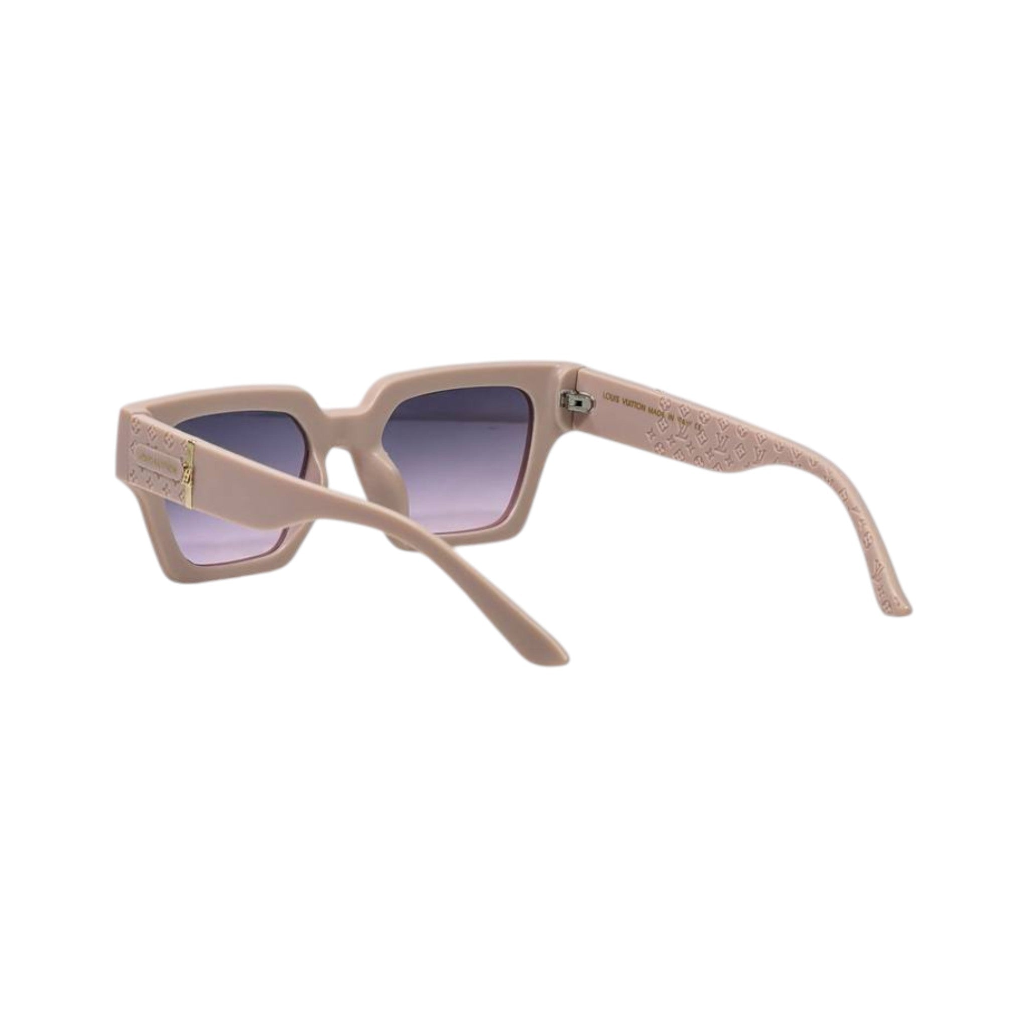 ๐โจ Louis Vuitton Blush Square Sunglasses โ Chic Luxury for Every Occasion ๐ถ๏ธ๐