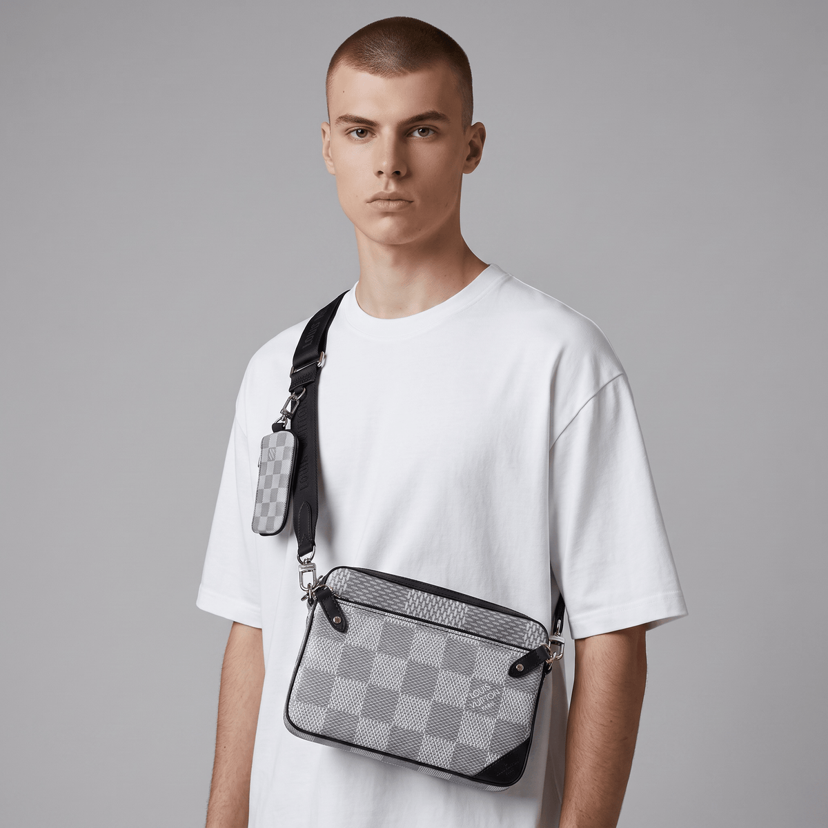 π€ Louis Vuitton Damier Graphite Messenger Bag Set β White Checkered