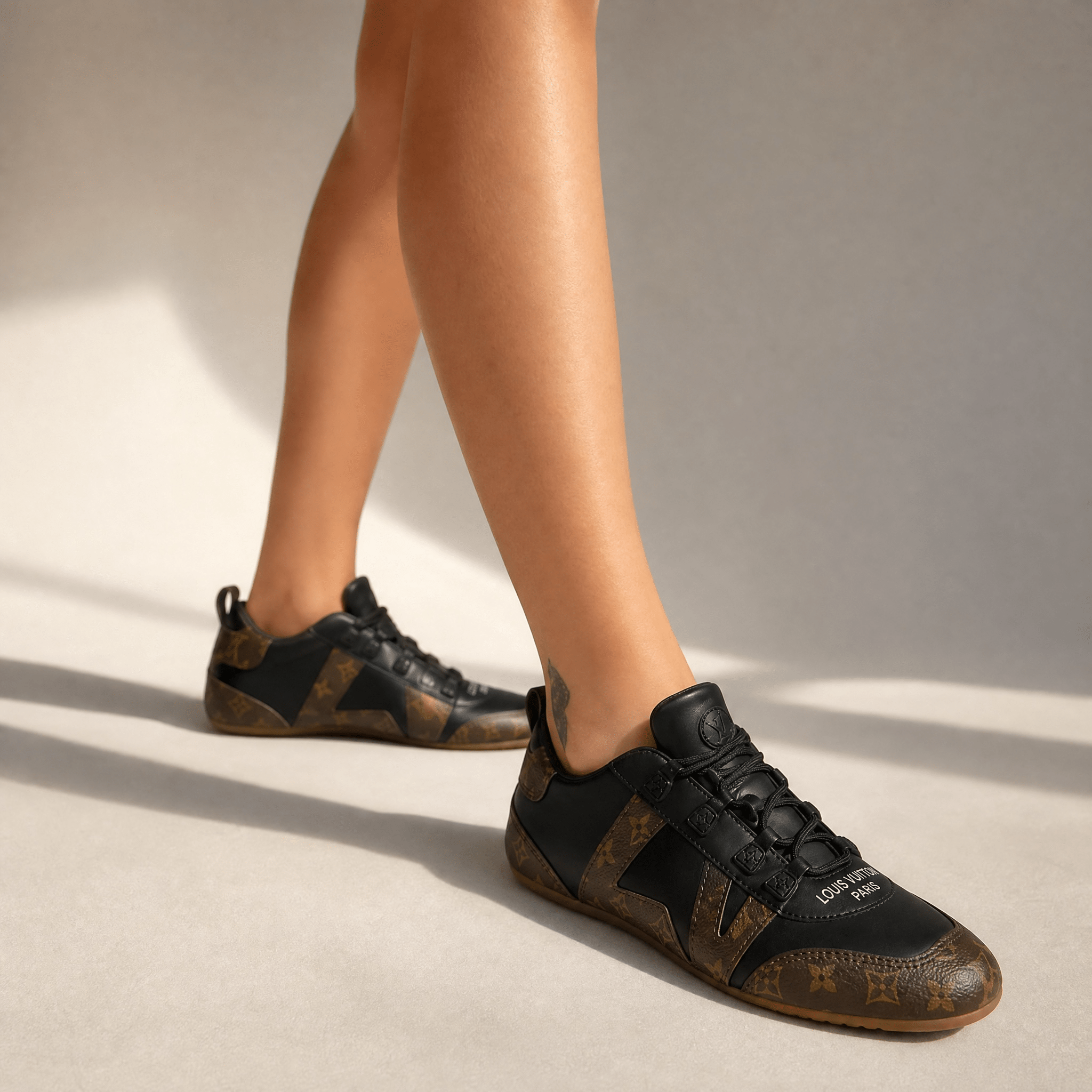 Louis Vuitton Monogram Black Retro Sneakers π€β¨